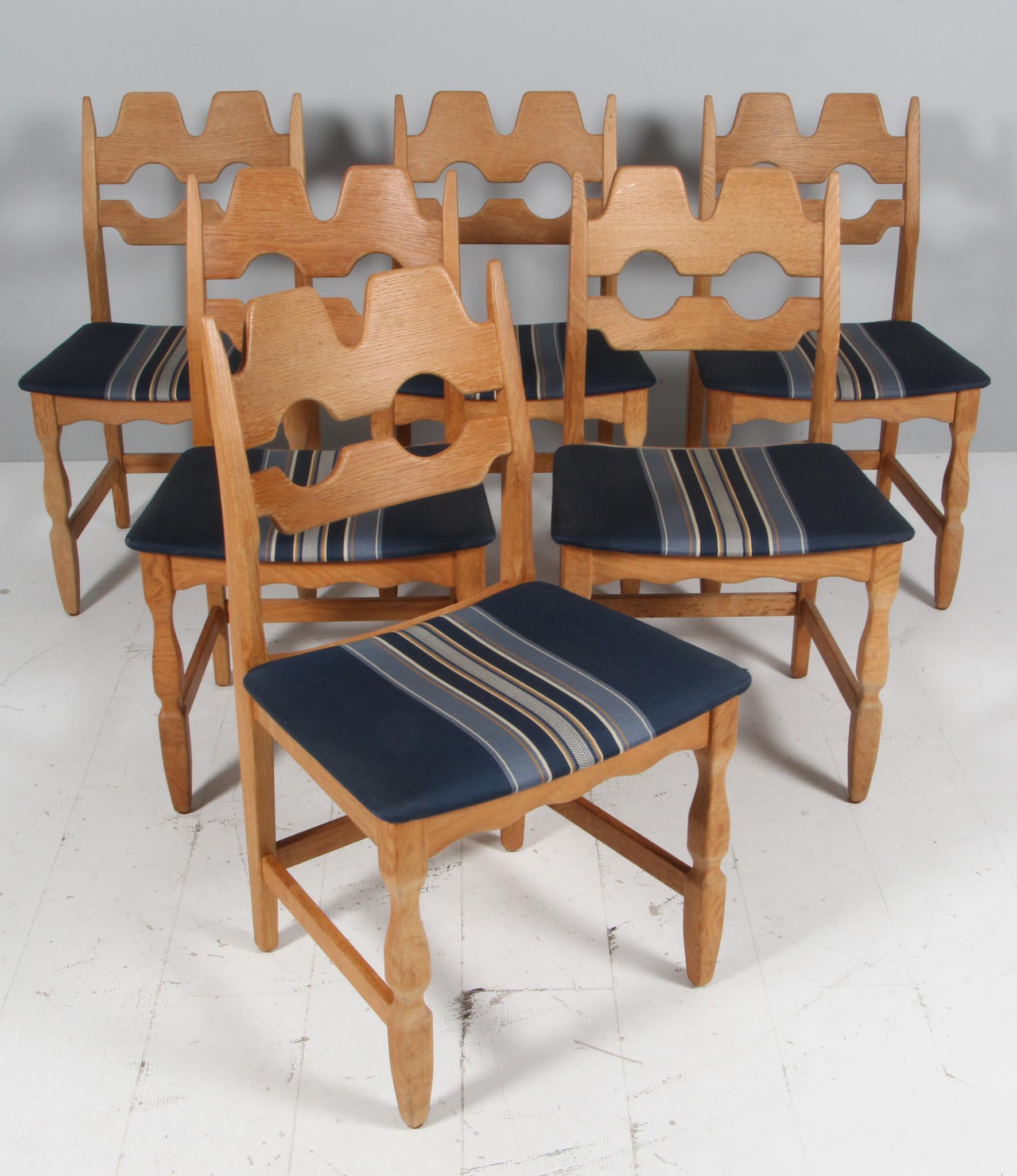 Scandinavo moderno Sedie da pranzo di Henning Kjærnulf, modello Razoblade, Danimarca anni '70, Oak in vendita