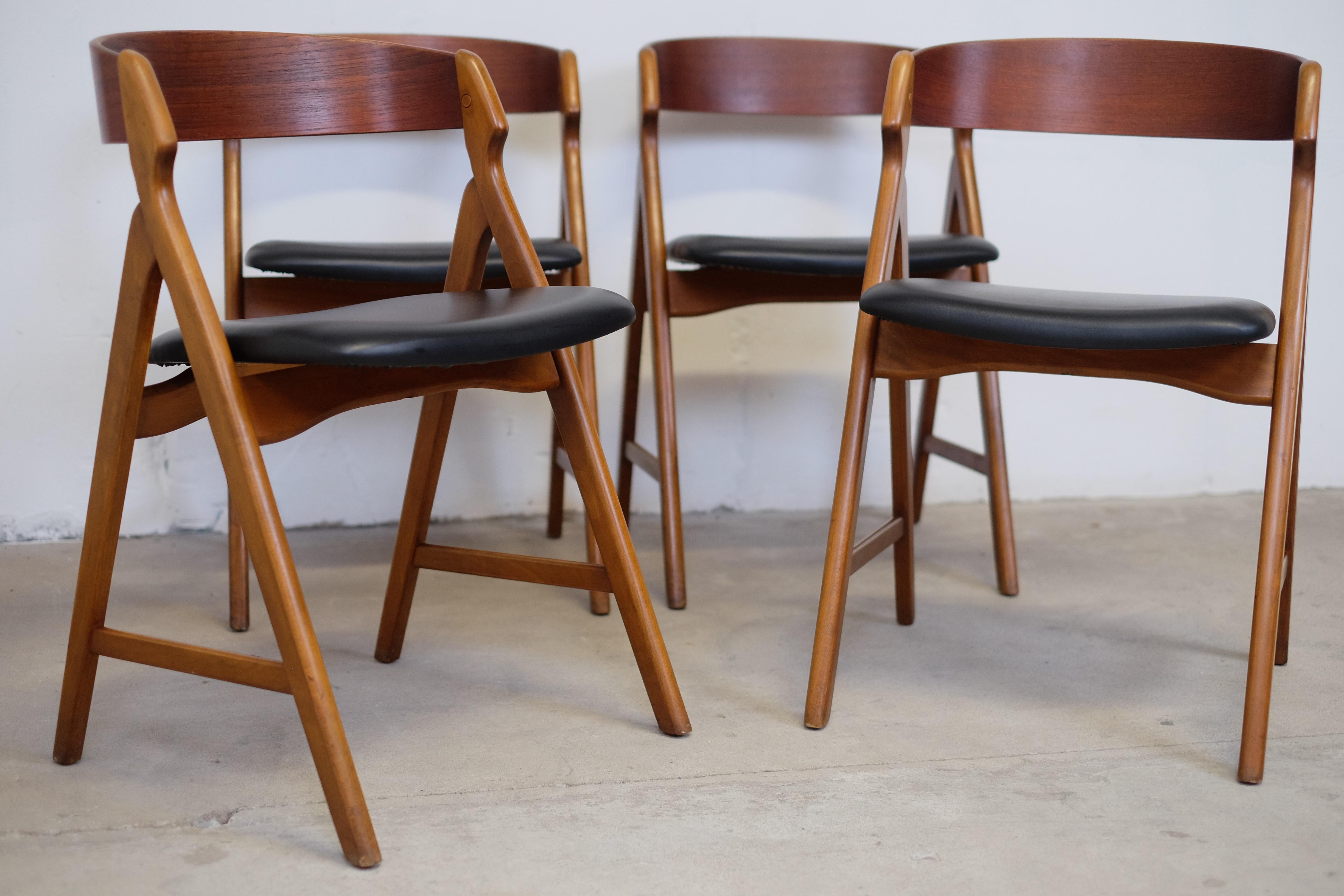 Mid-20th Century Dining Chairs by Henning Kjaernulf Set of Four