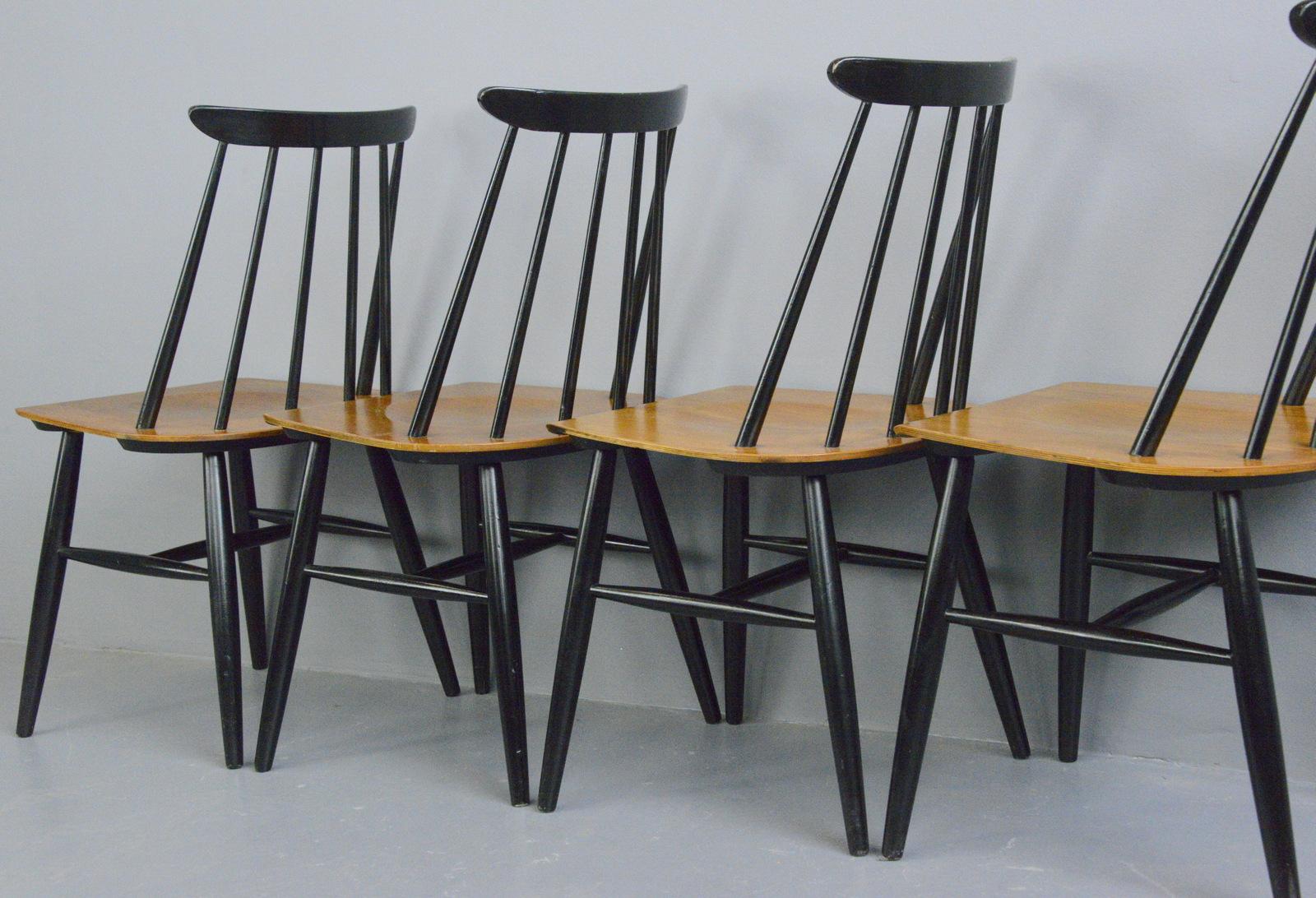 Mid-20th Century Dining Chairs by Ilmari Tapiovaara, Circa 1960s