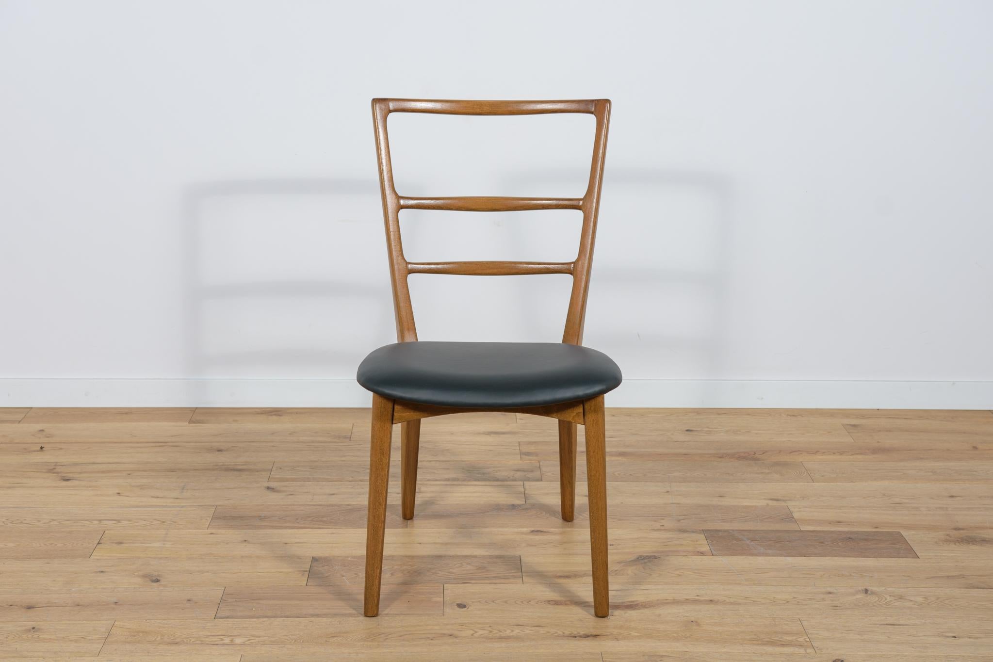 Mid-20th Century Dining Chairs by Mariana Grabiński for Swarzędz Factory, 1960s, Set of 4 For Sale