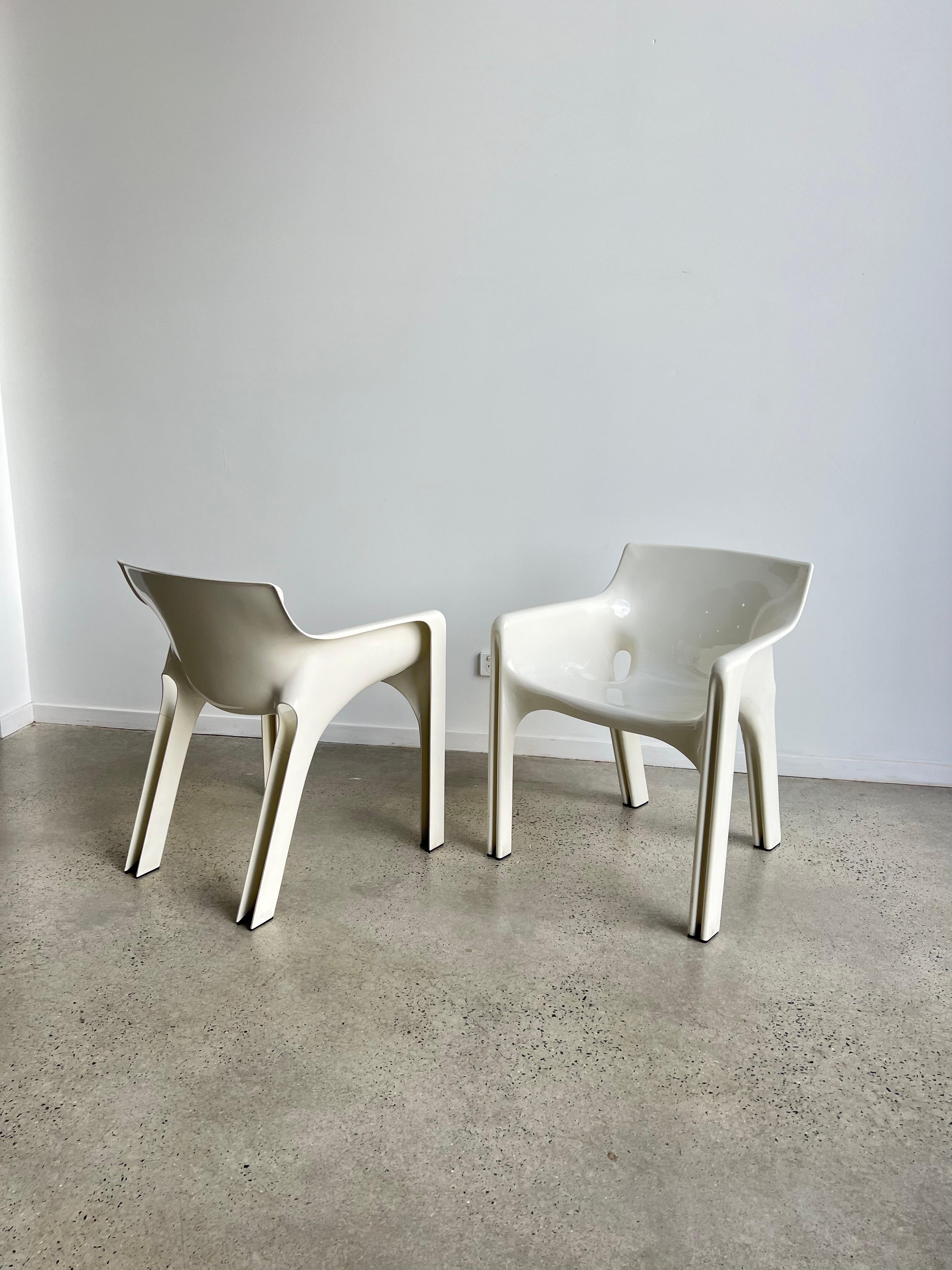 Dining Chairs by Vico Magistretti for Artemide model Gaudi 1970 3