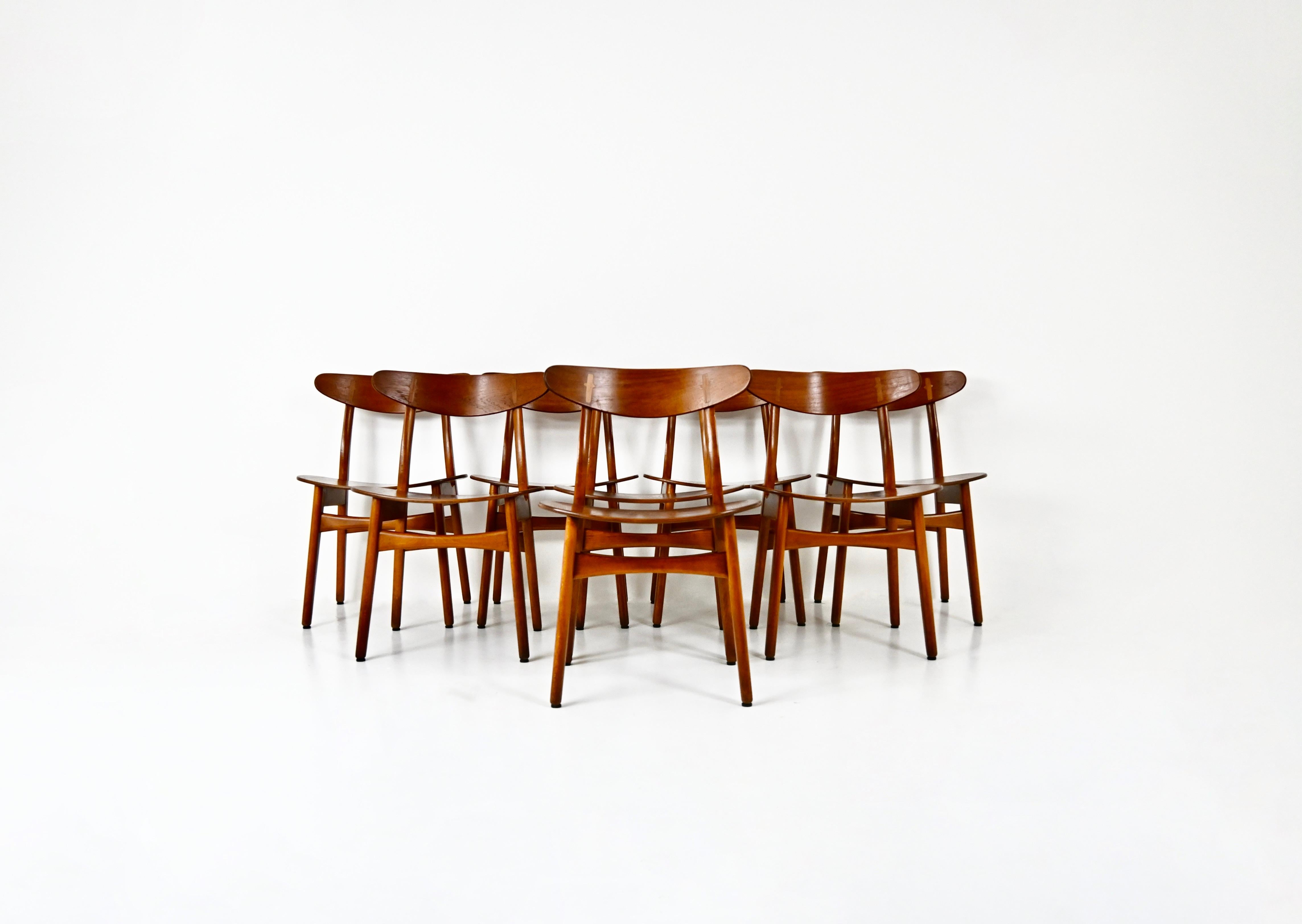 Set of 8 wooden chairs designed by Hans J. Wegner in the 1950s. Model CH30. All chairs are stamped on the underside of the seat. Wear due to time and age.
FOR SHIPPING, REQUEST US FOR RECEIVE THE BEST PRICE
