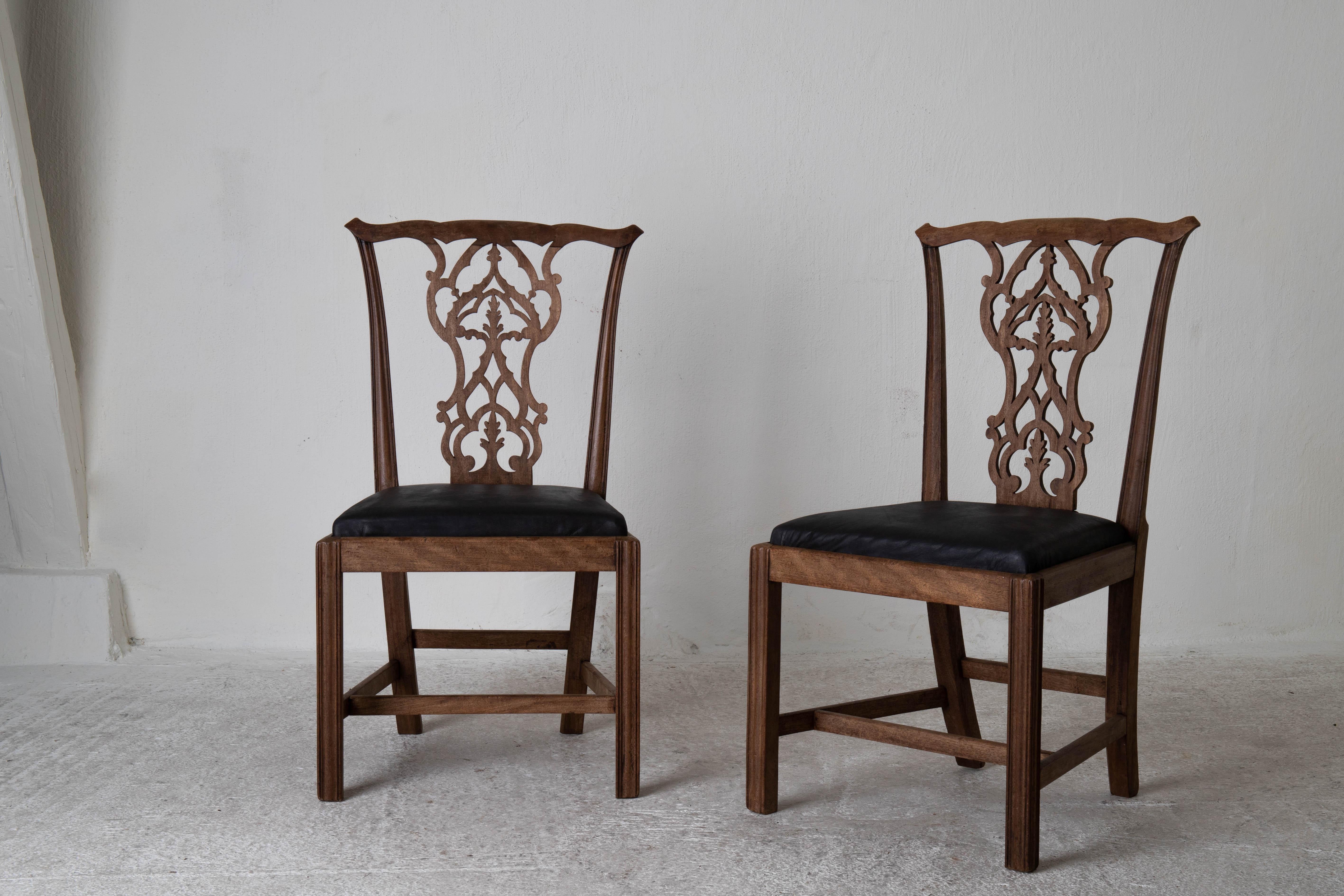 Dining Chairs English Set of 6 Assembled Chippendale England For Sale 2