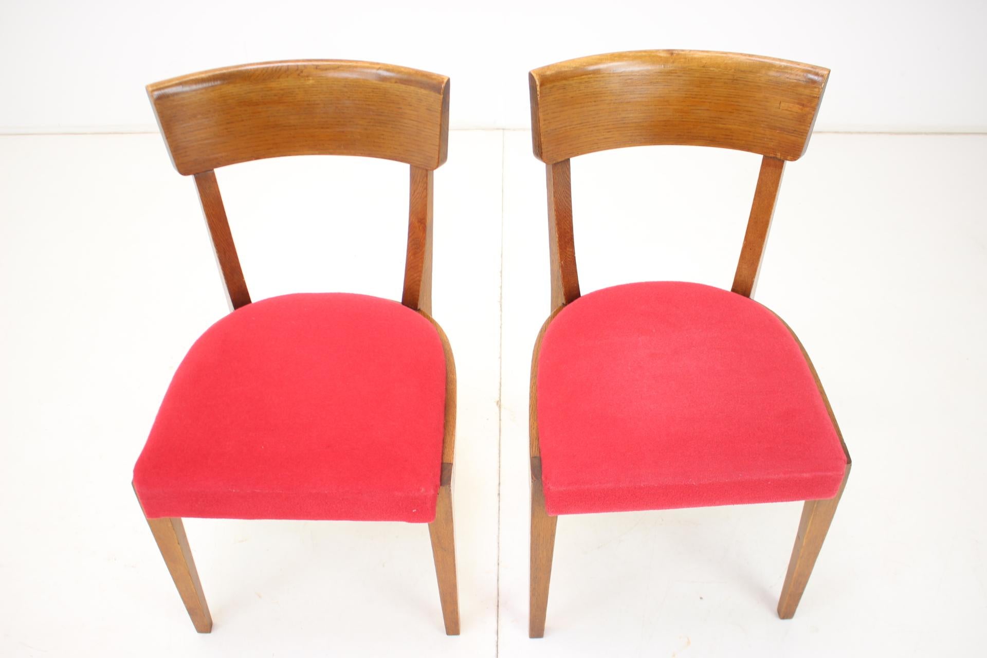 Mid-Century Modern Dining Chairs H-40 by Jindrich Halabala for UP Závody, Set of Two For Sale