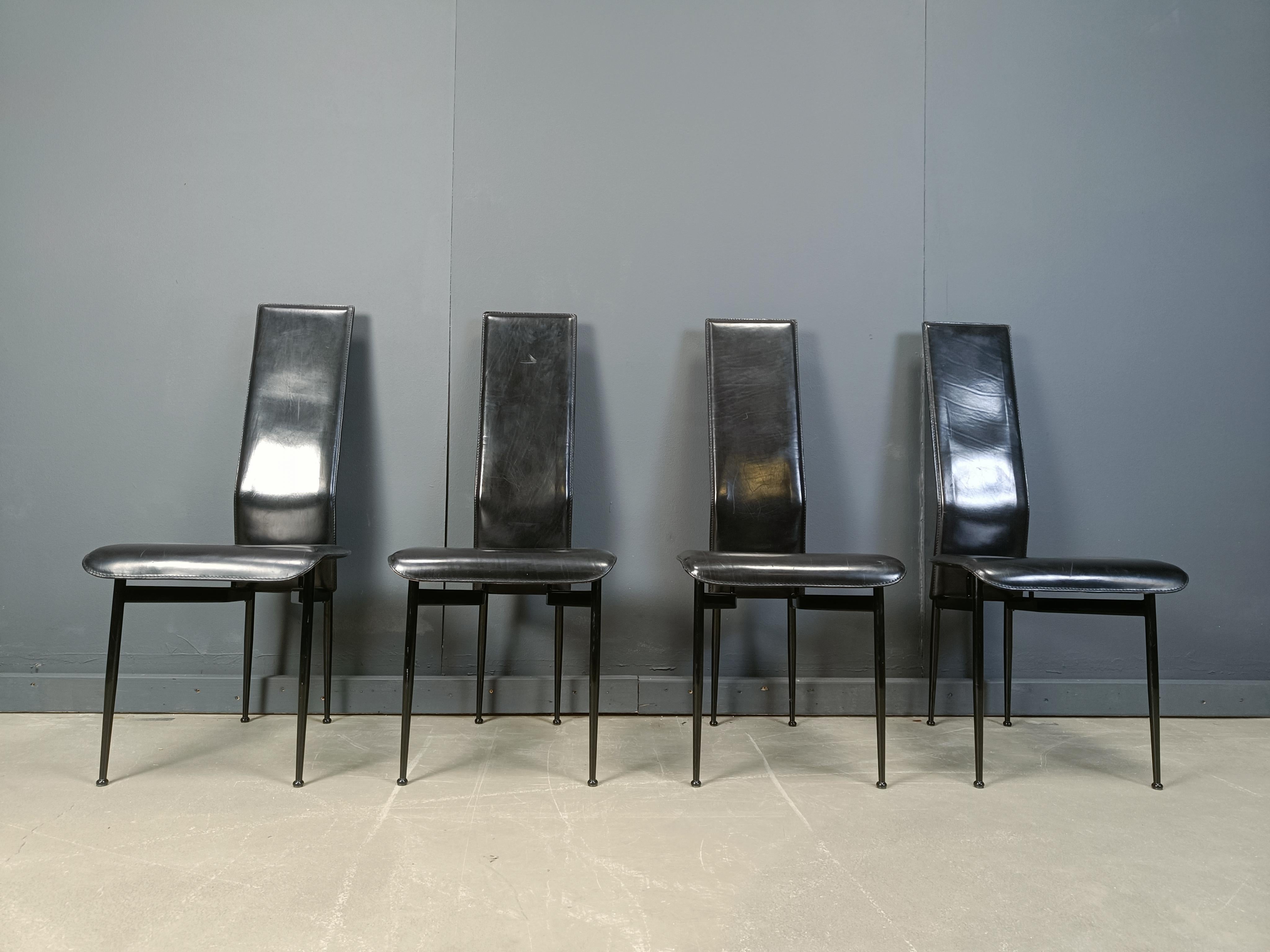 Esszimmerstühle aus schwarzem Leder von Giancarlo Vegni für Fasem, Italien, 1980er Jahre im Angebot 1