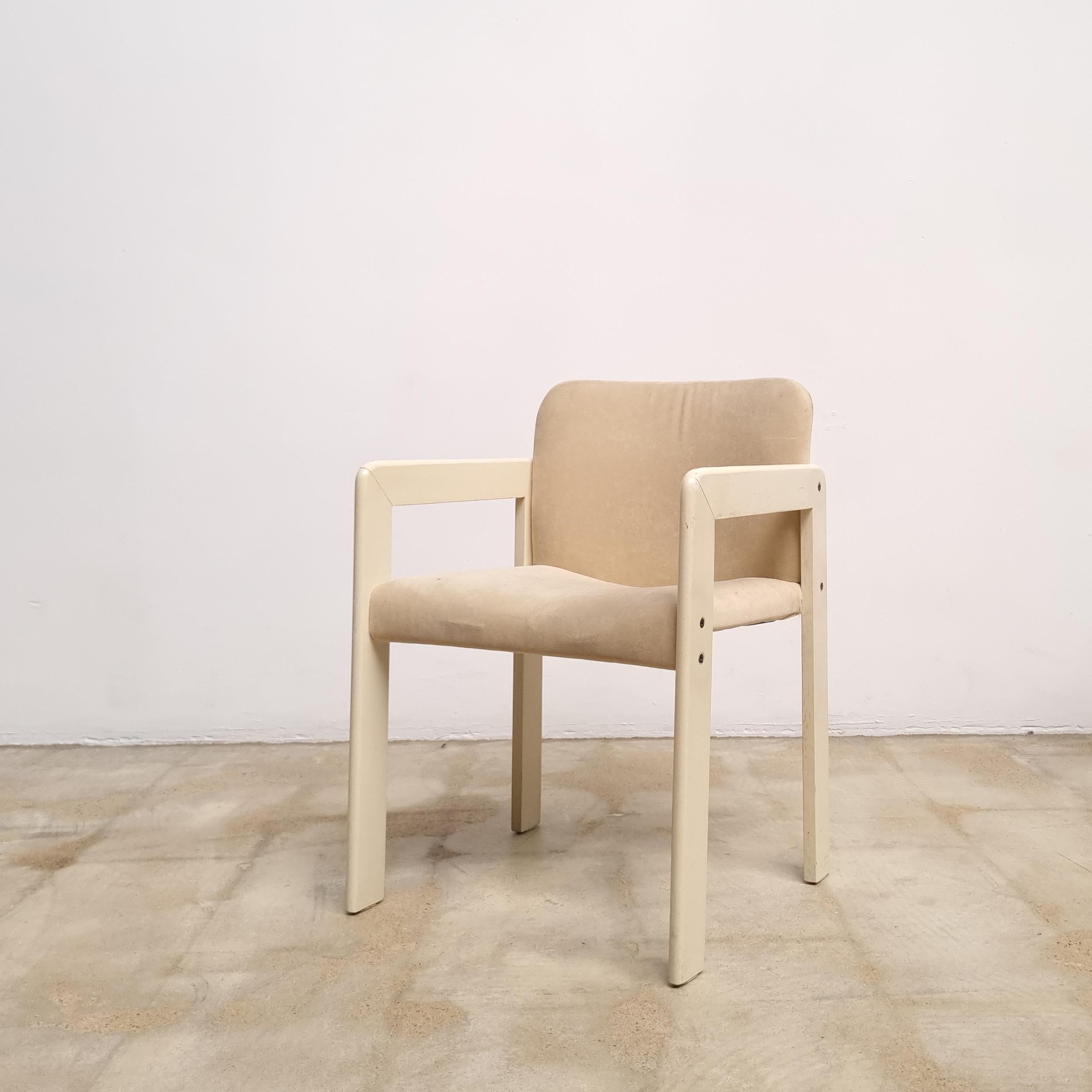 Esstischstühle aus beigefarbenem Original-Samt, 1960er Jahre, 4er-Set im Zustand „Gut“ im Angebot in Hilversum, NL
