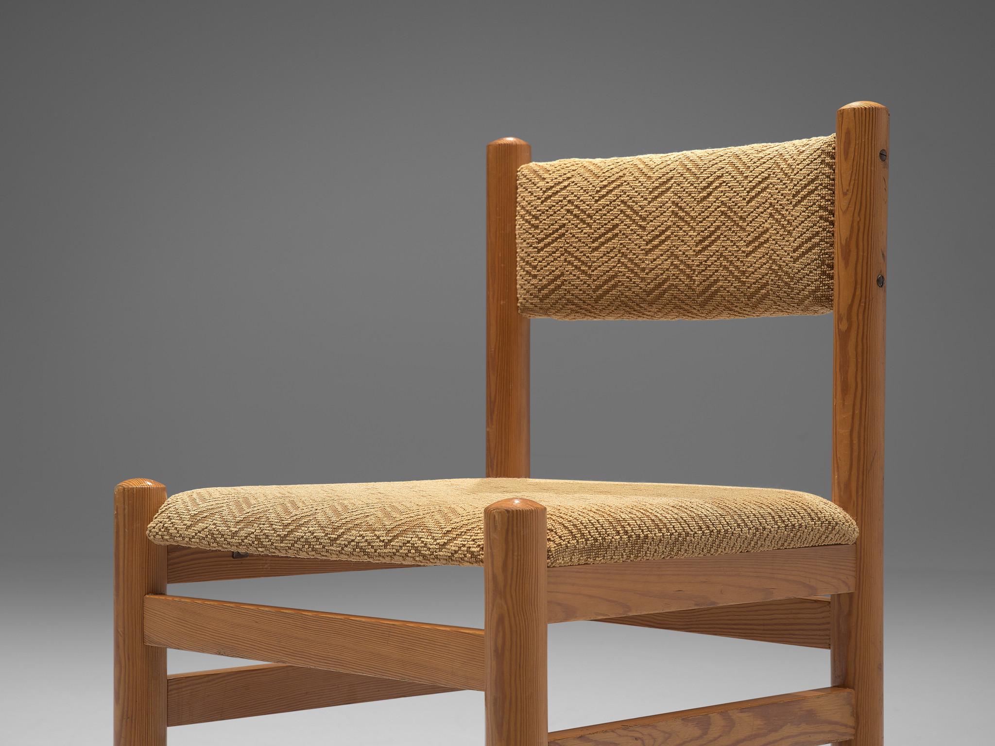 Dining Chairs in Pine and Beige Upholstery In Good Condition In Waalwijk, NL