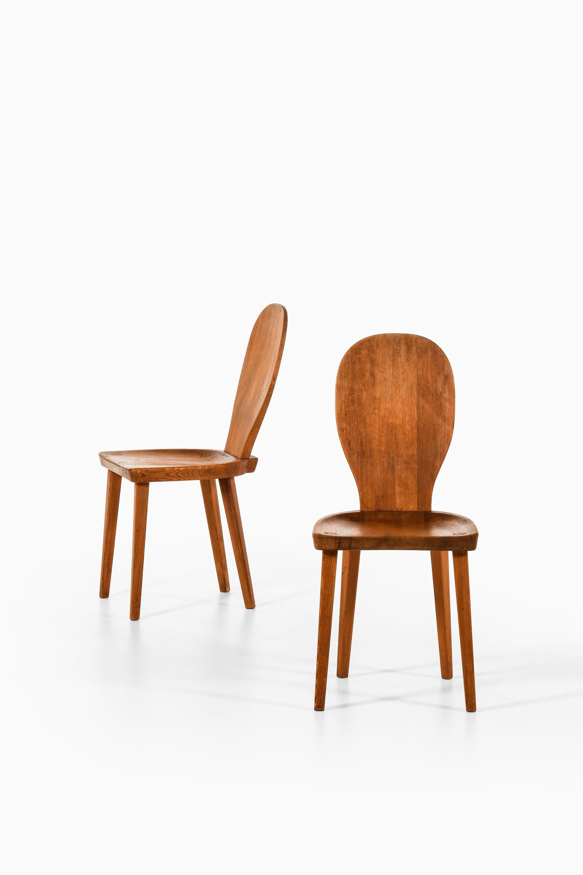 Scandinave moderne Chaises de salle à manger en pin par Carl Malmsten, 1933 en vente