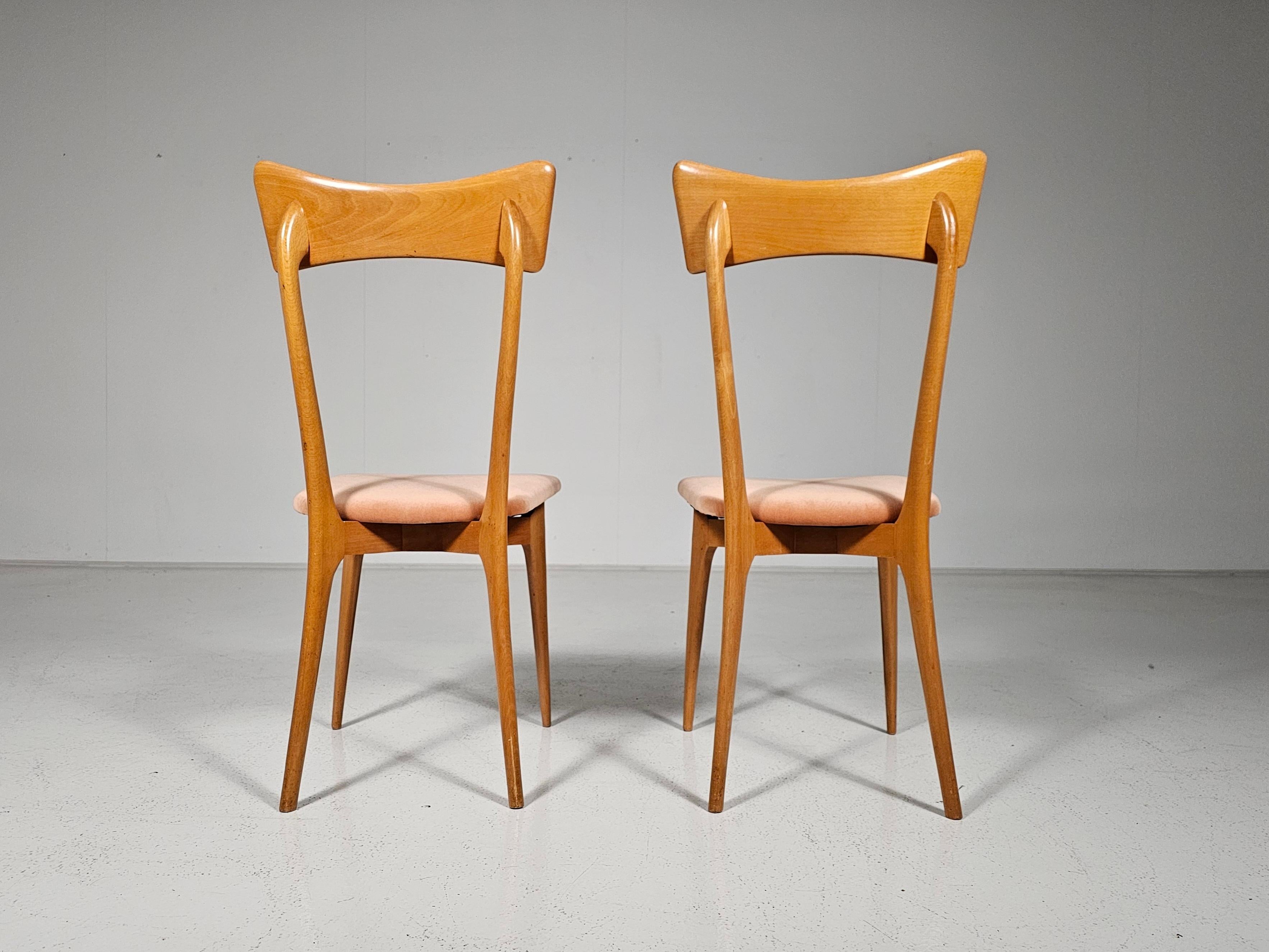 Sedie da pranzo in velluto rosa di Ico Parisi per Ariberto Colombo, anni '50, Set di 6 in vendita 5