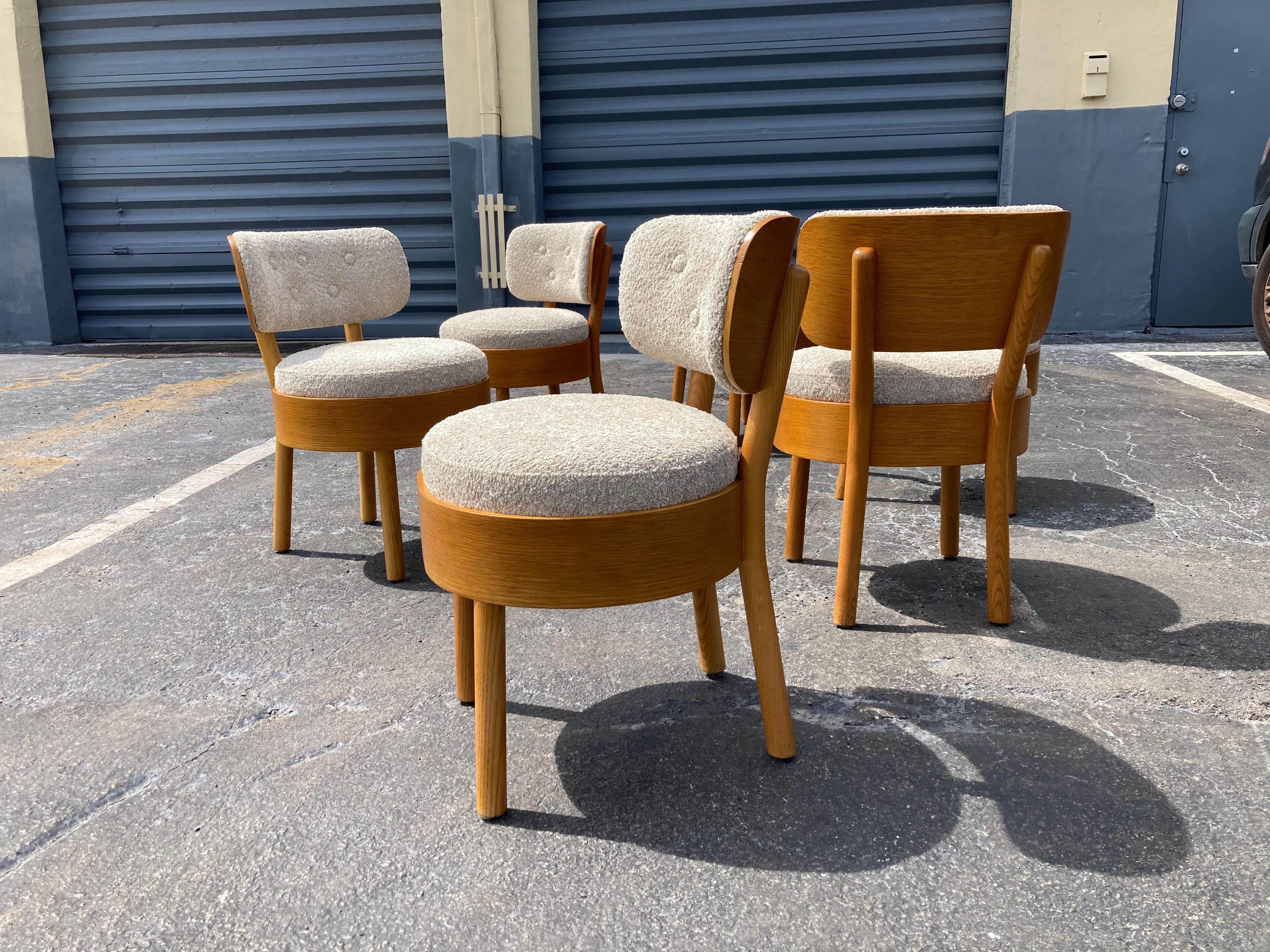 Dining Chairs in the style of Viggo Boesen, Bentwood, Oak and Boucle For Sale 13