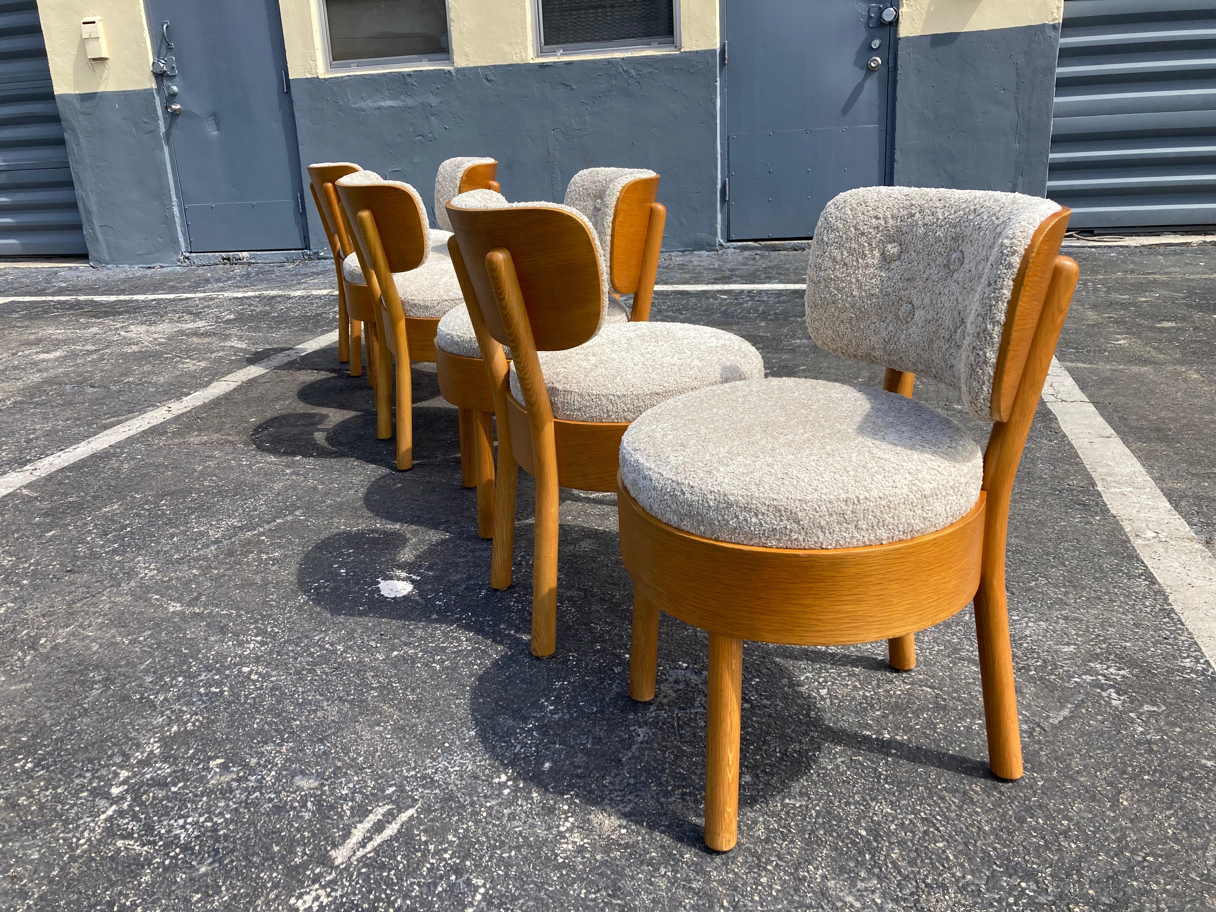 Dining Chairs in the style of Viggo Boesen, Bentwood, Oak and Boucle In Good Condition For Sale In Miami, FL