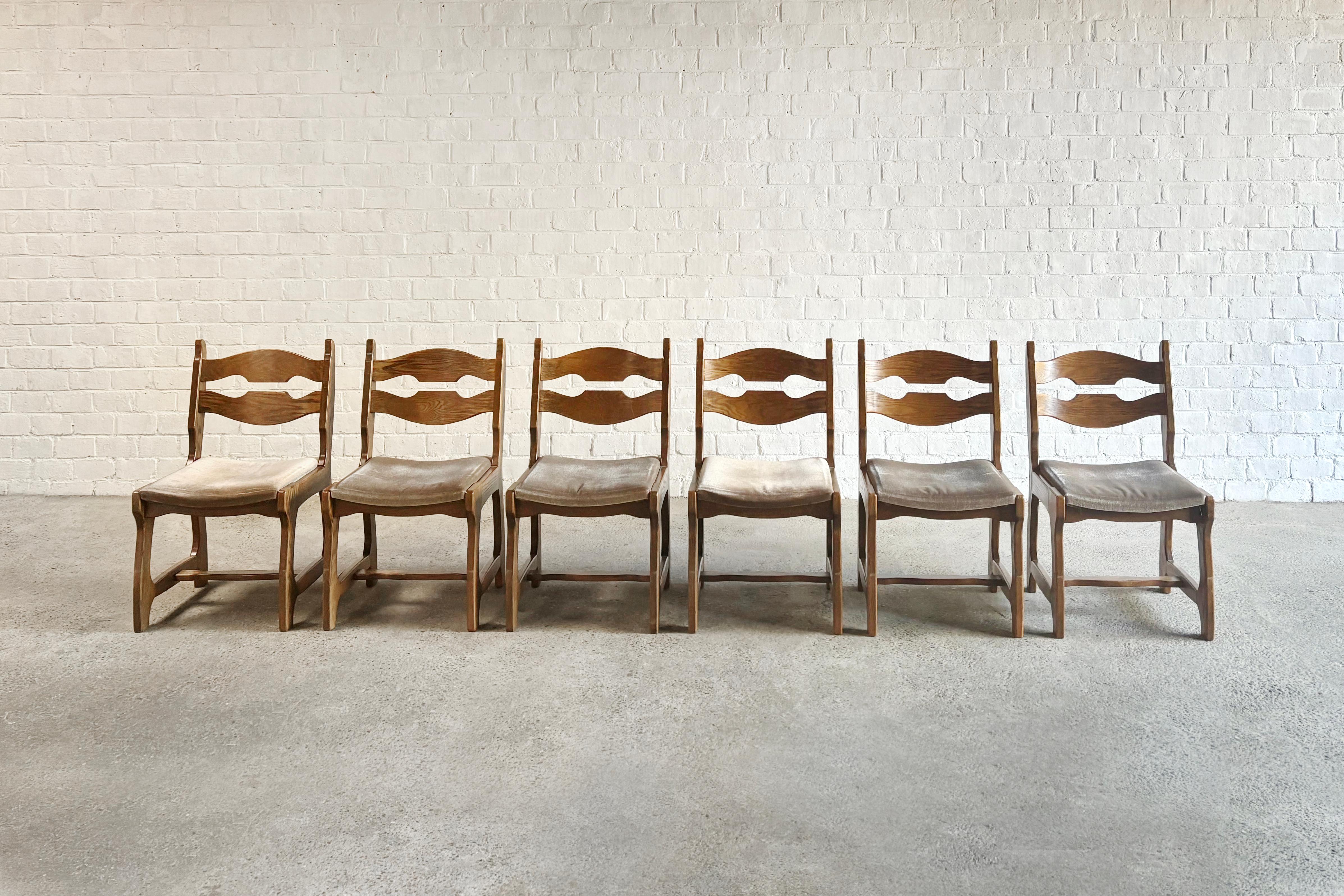 Mid-Century Modern Dining Chairs in Wood and Fabric by Guillerme Et Chambron, 1950s, Set of 6 For Sale