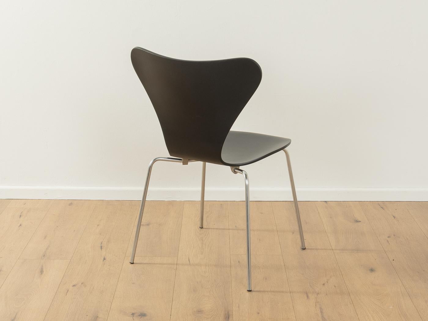 Sillas de comedor modelo 3107, Arne Jacobsen en venta 3