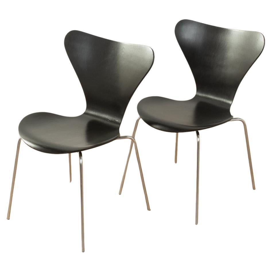 Dining chairs model 3107, Arne Jacobsen