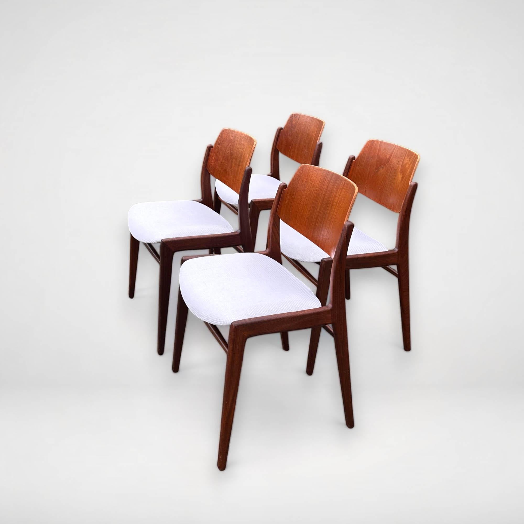 Dining Chairs Model 476A for Wilkhahn, Germany, 1960s For Sale 3