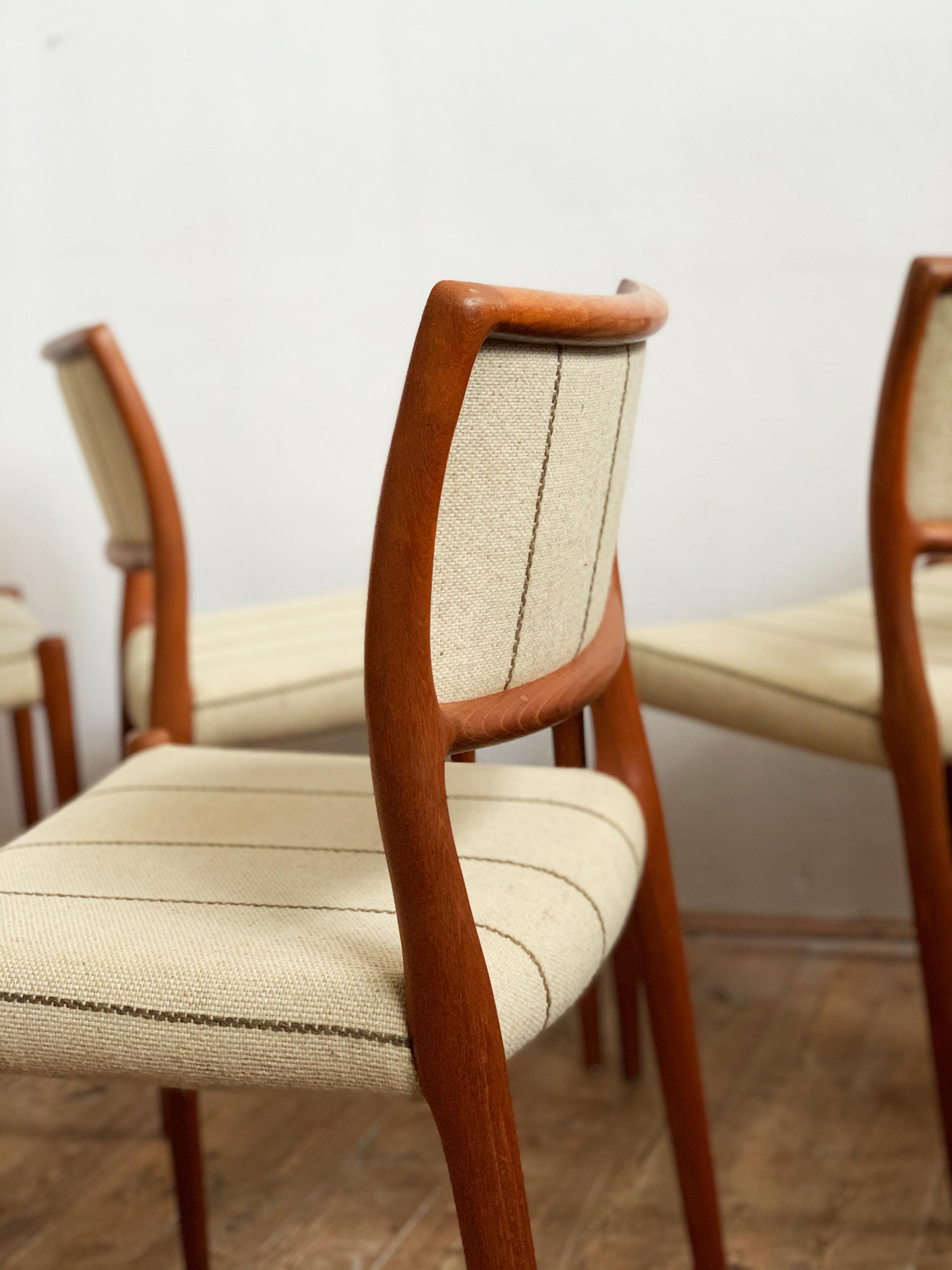 Wool Dining Chairs, Model 80 by Niels O. Møller in Teak and Beige Fabric, Set of 6 For Sale
