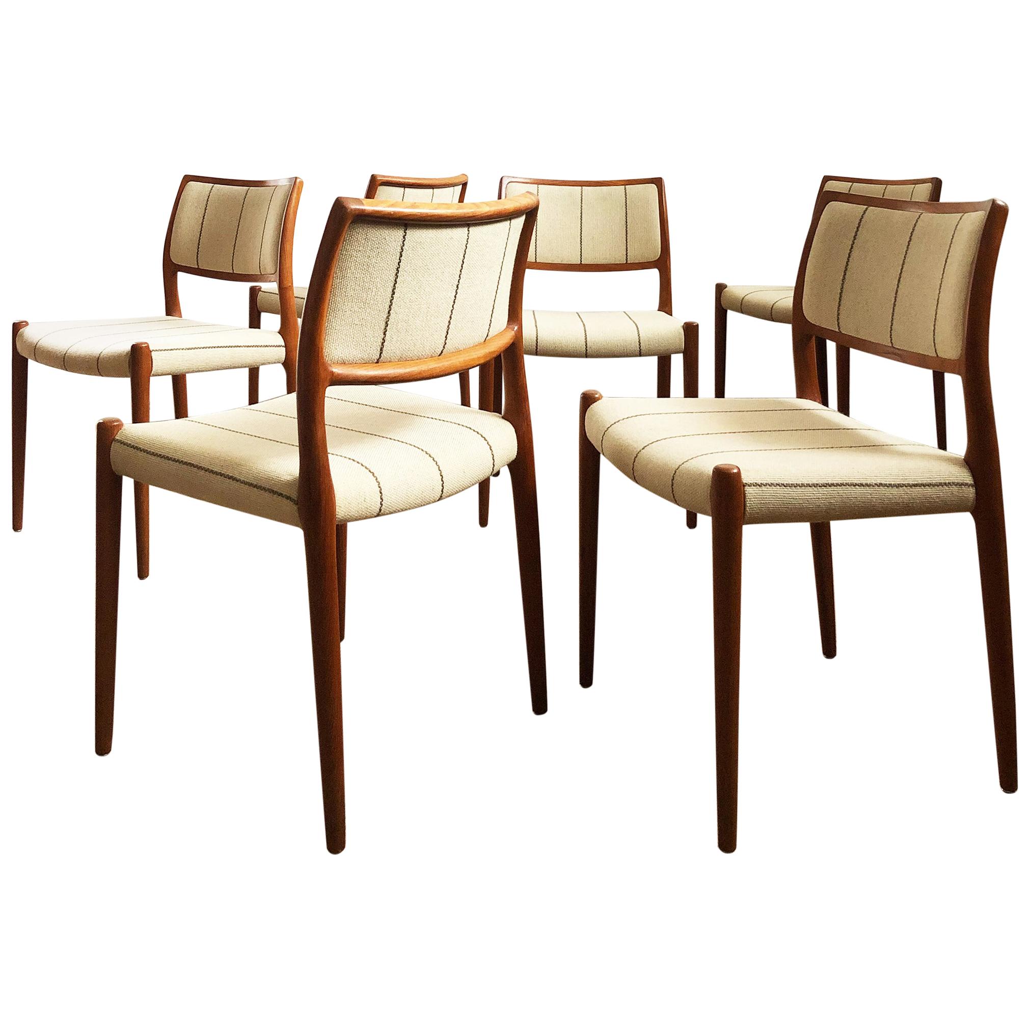 Dining Chairs, Model 80 by Niels O. Møller in Teak and Beige Fabric, Set of 6 For Sale