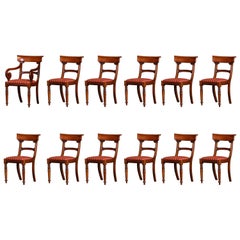 Lot de 12 chaises de salle à manger en noyer, 1 sculpteur et 11 chaises d'appoint