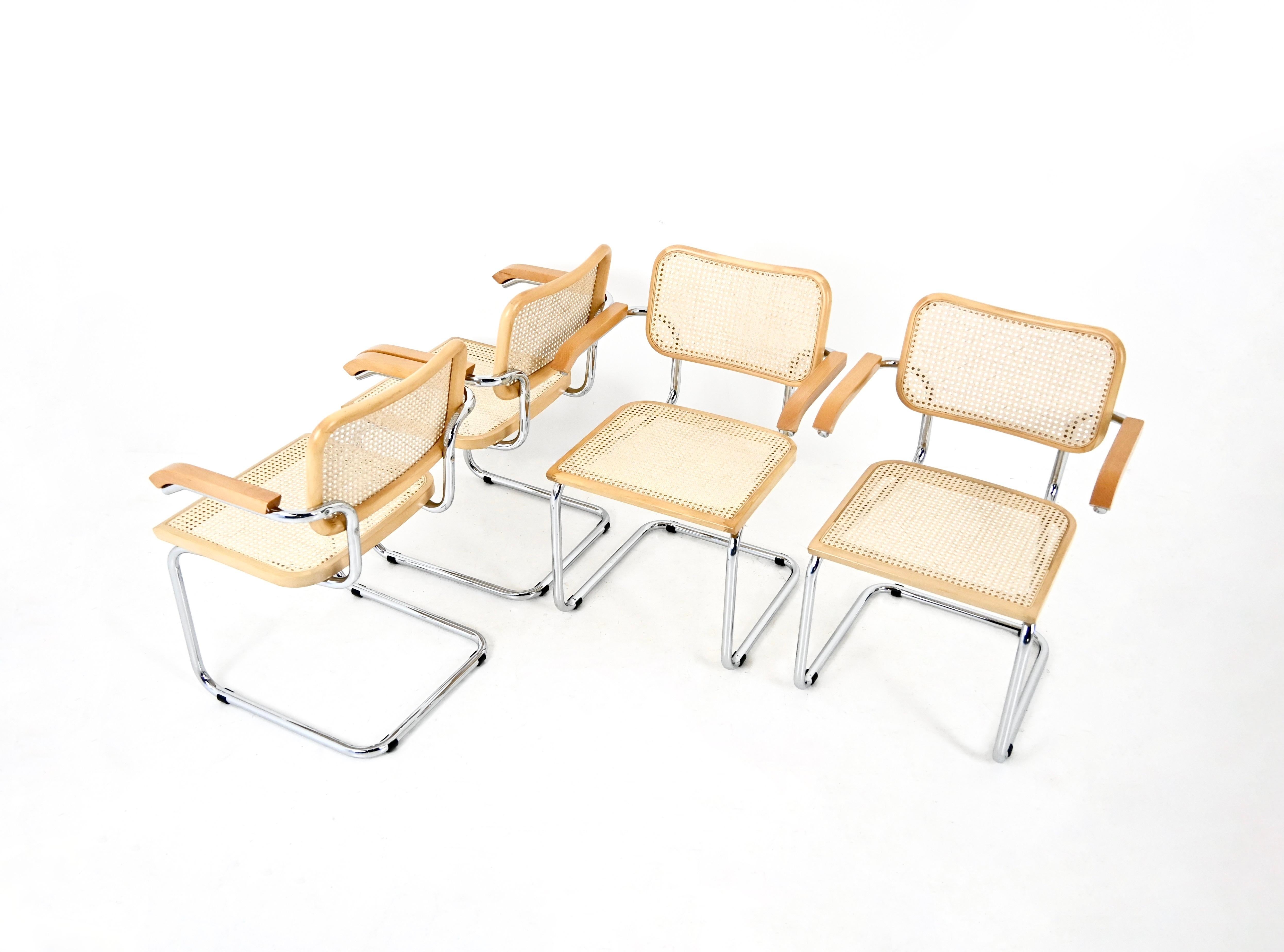 Mid-Century moderno Sedie da pranzo stile B32 di Marcel Breuer, set di 4 pezzi in vendita