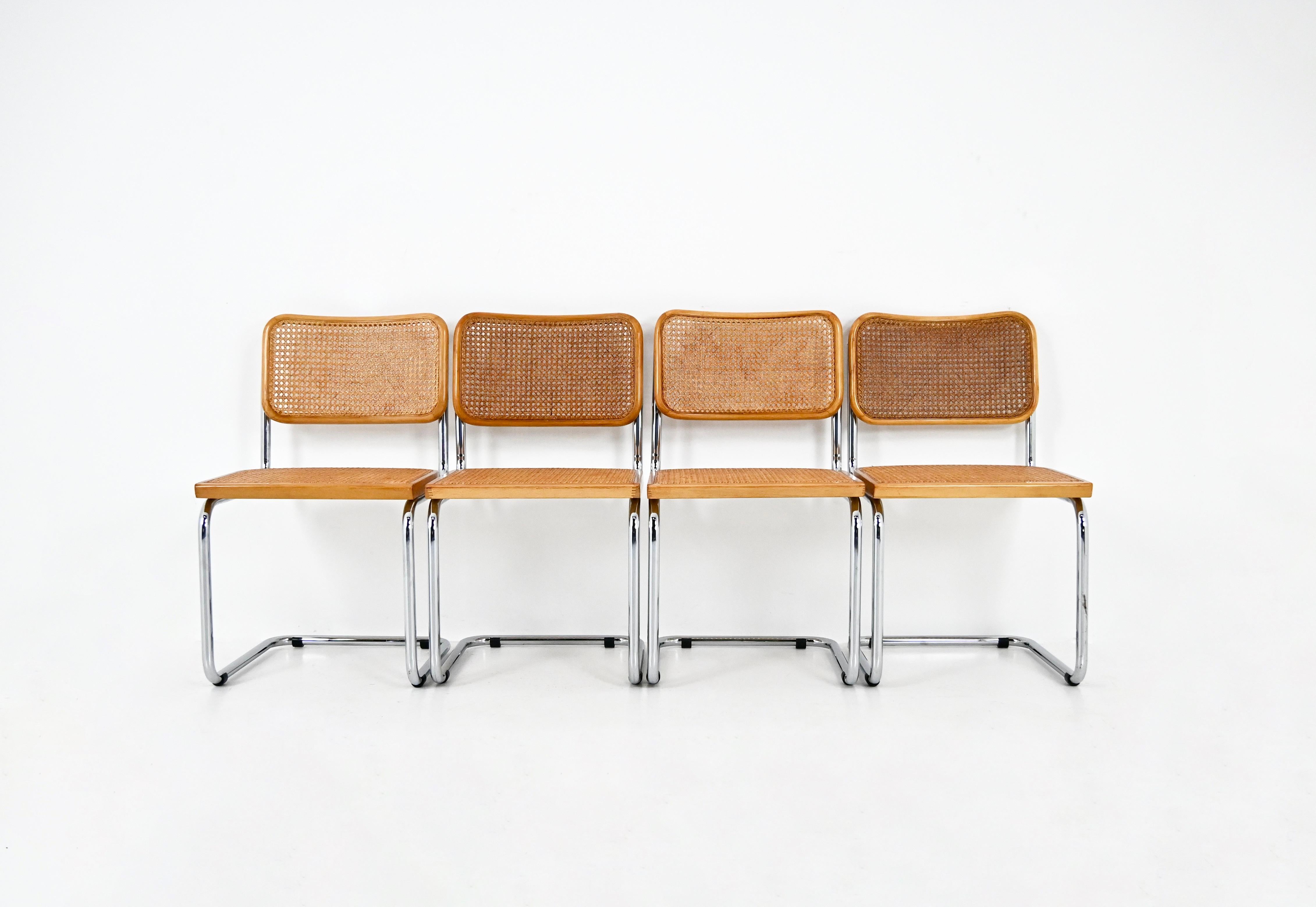 Italian Dining Chairs Style B32 by Marcel Breuer, Set of 4 For Sale