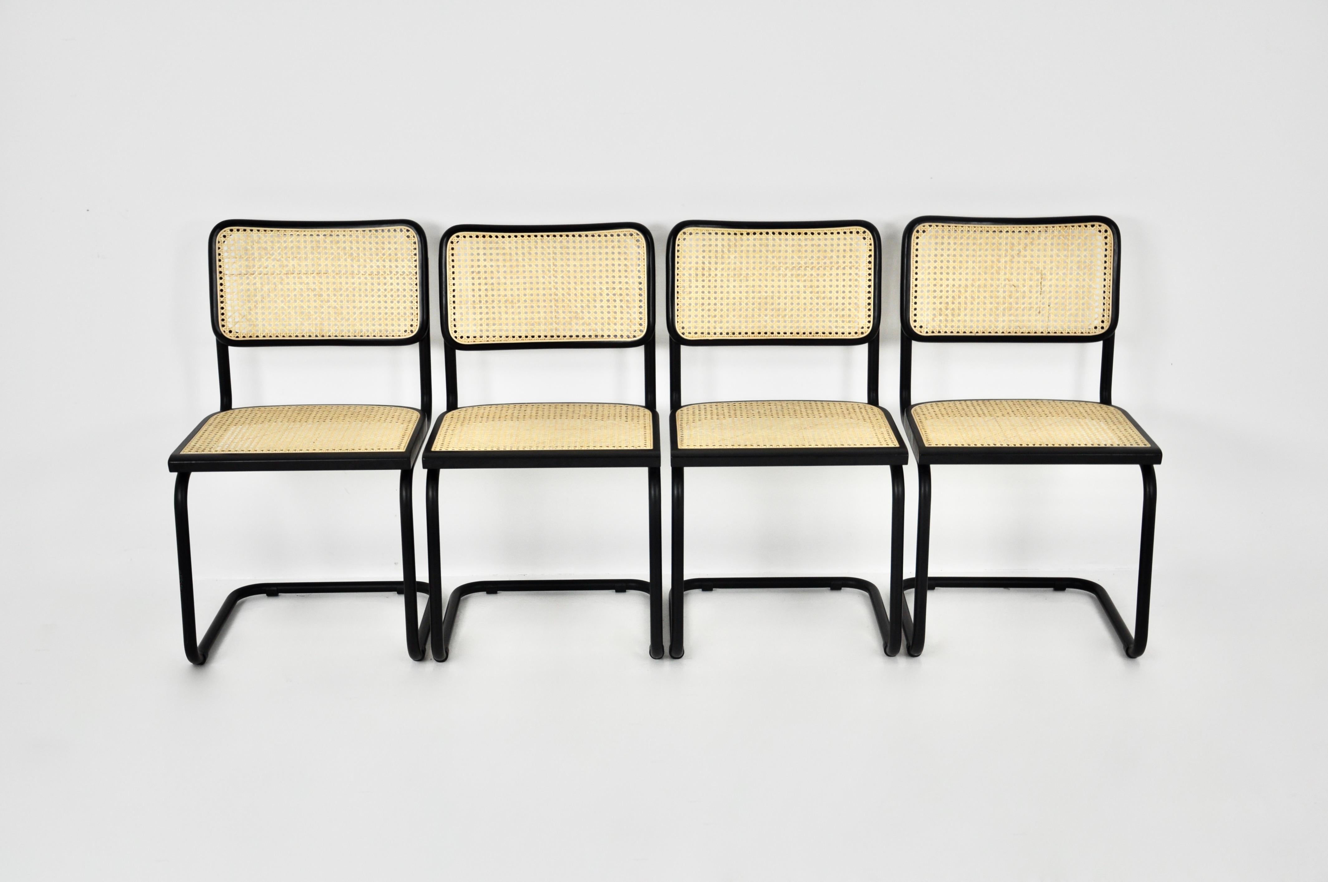 Dining Chairs Style B32 by Marcel Breuer Set of 4 In Good Condition In Lasne, BE