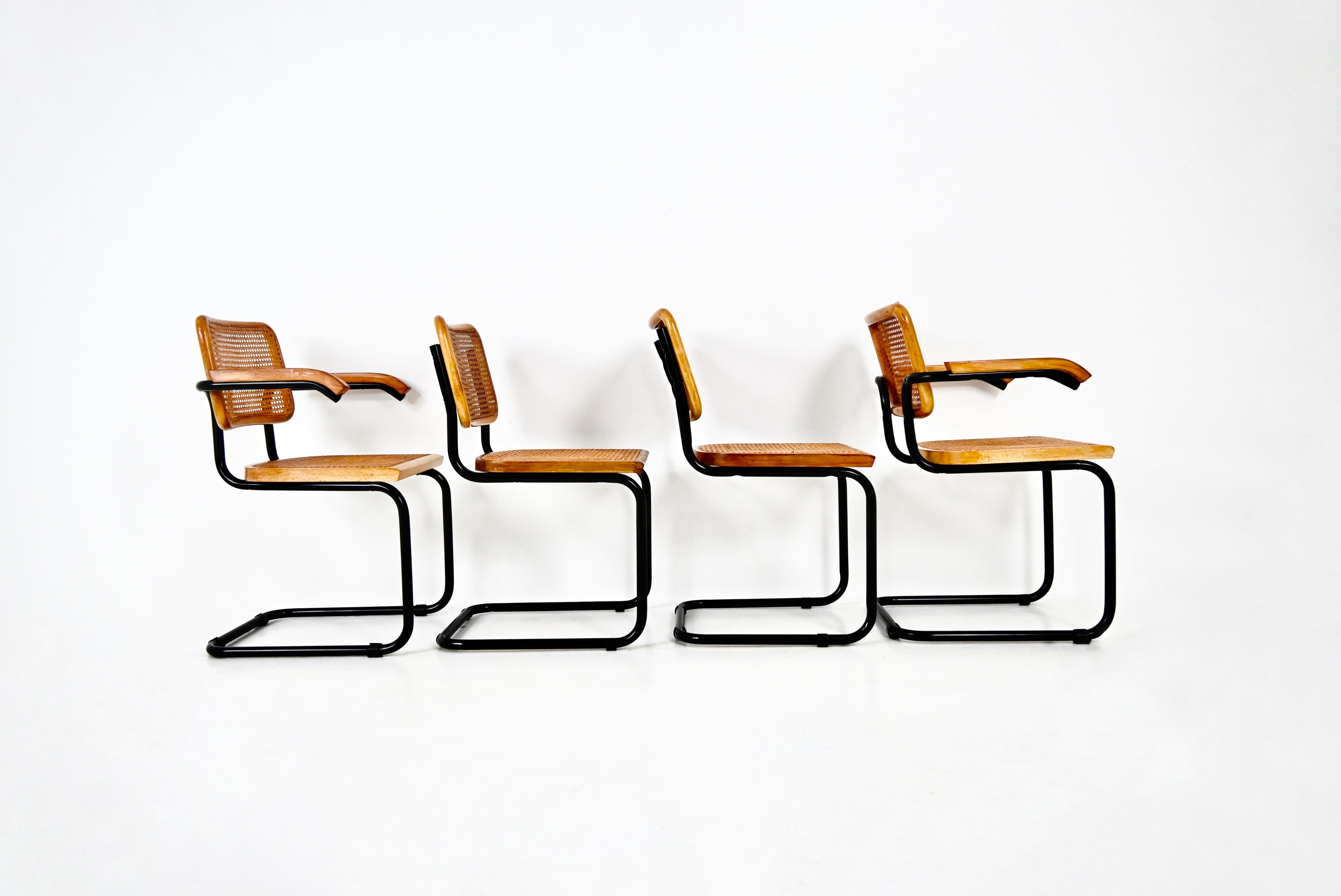 Sedie da pranzo stile B32 di Marcel Breuer, set di 4 pezzi In condizioni buone in vendita a bruxelles, BE