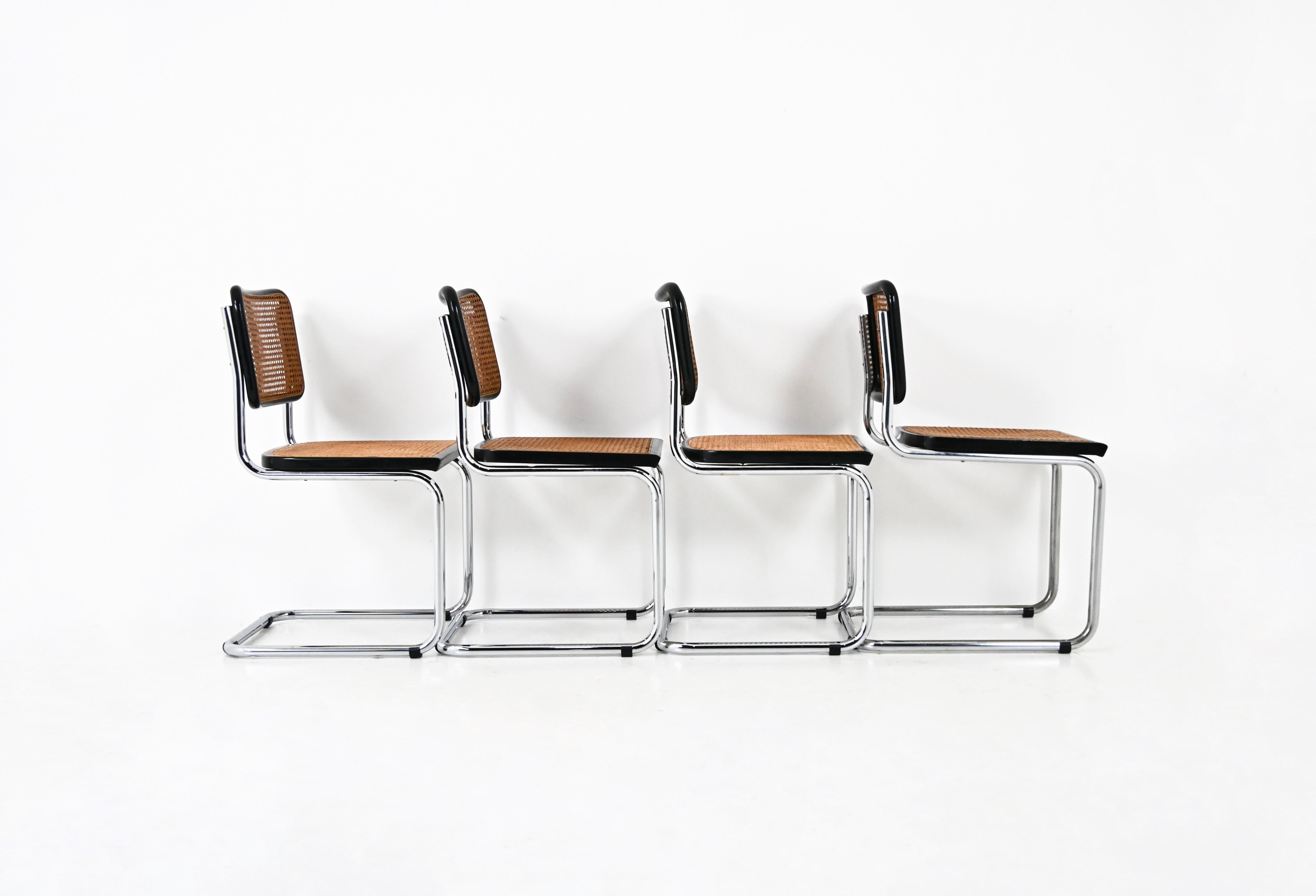 Esszimmerstühle im Stil B32 von Marcel Breuer, 4er-Set im Zustand „Gut“ in bruxelles, BE