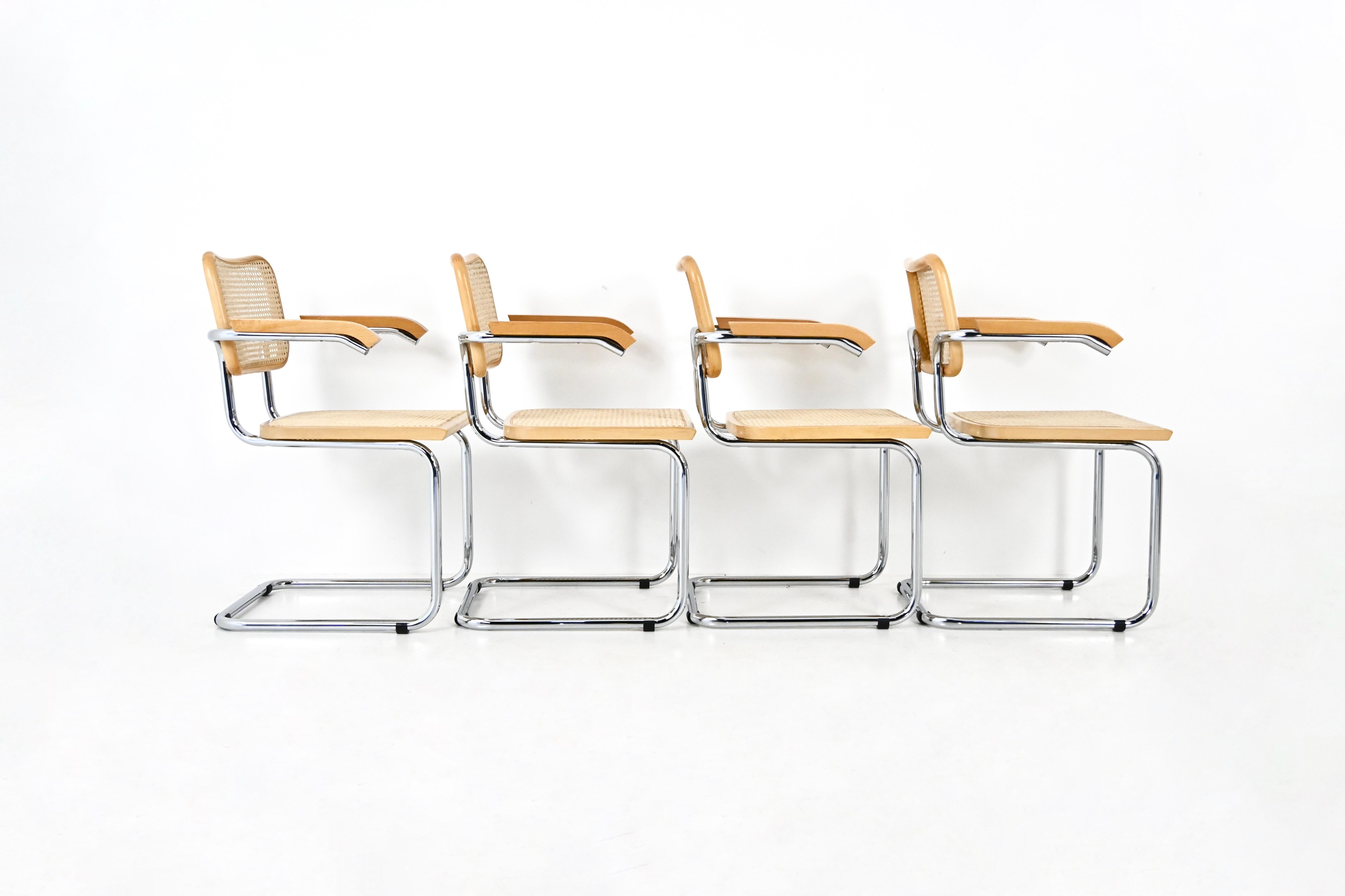 Sedie da pranzo stile B32 di Marcel Breuer, set di 4 pezzi In condizioni buone in vendita a bruxelles, BE