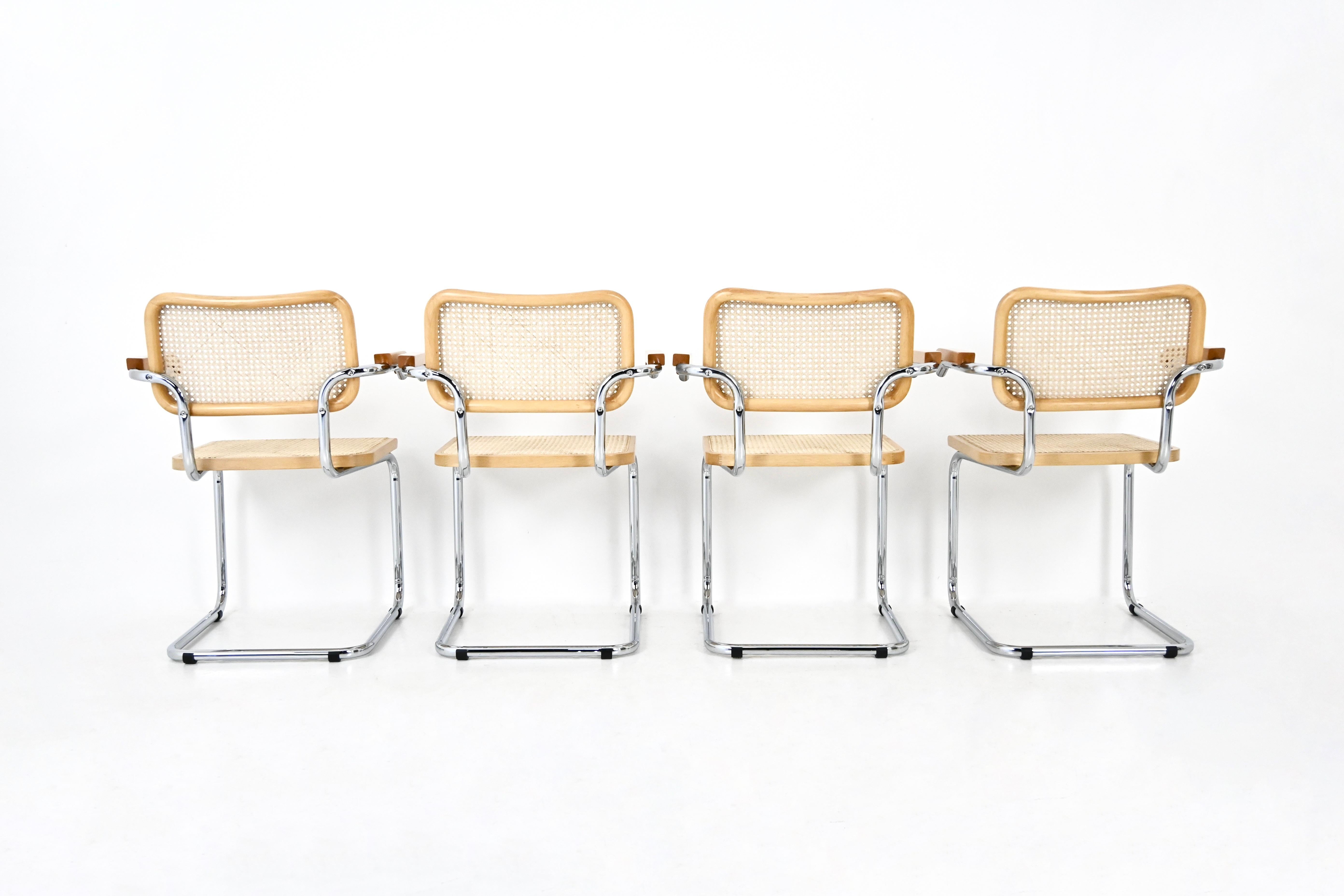 Fine XX secolo Sedie da pranzo stile B32 di Marcel Breuer, set di 4 pezzi in vendita