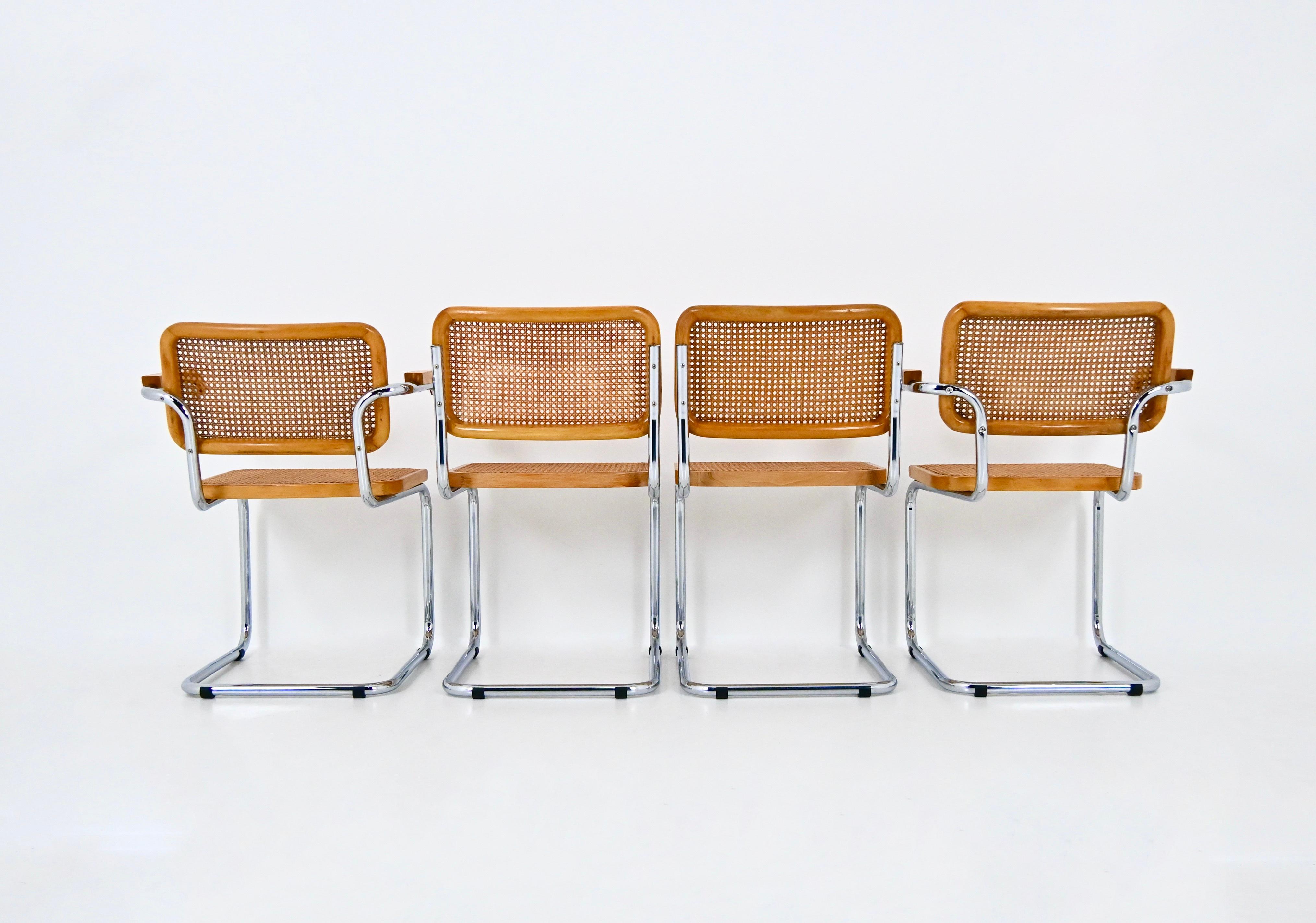 Fine XX secolo Sedie da pranzo stile B32 di Marcel Breuer, set di 4 pezzi in vendita