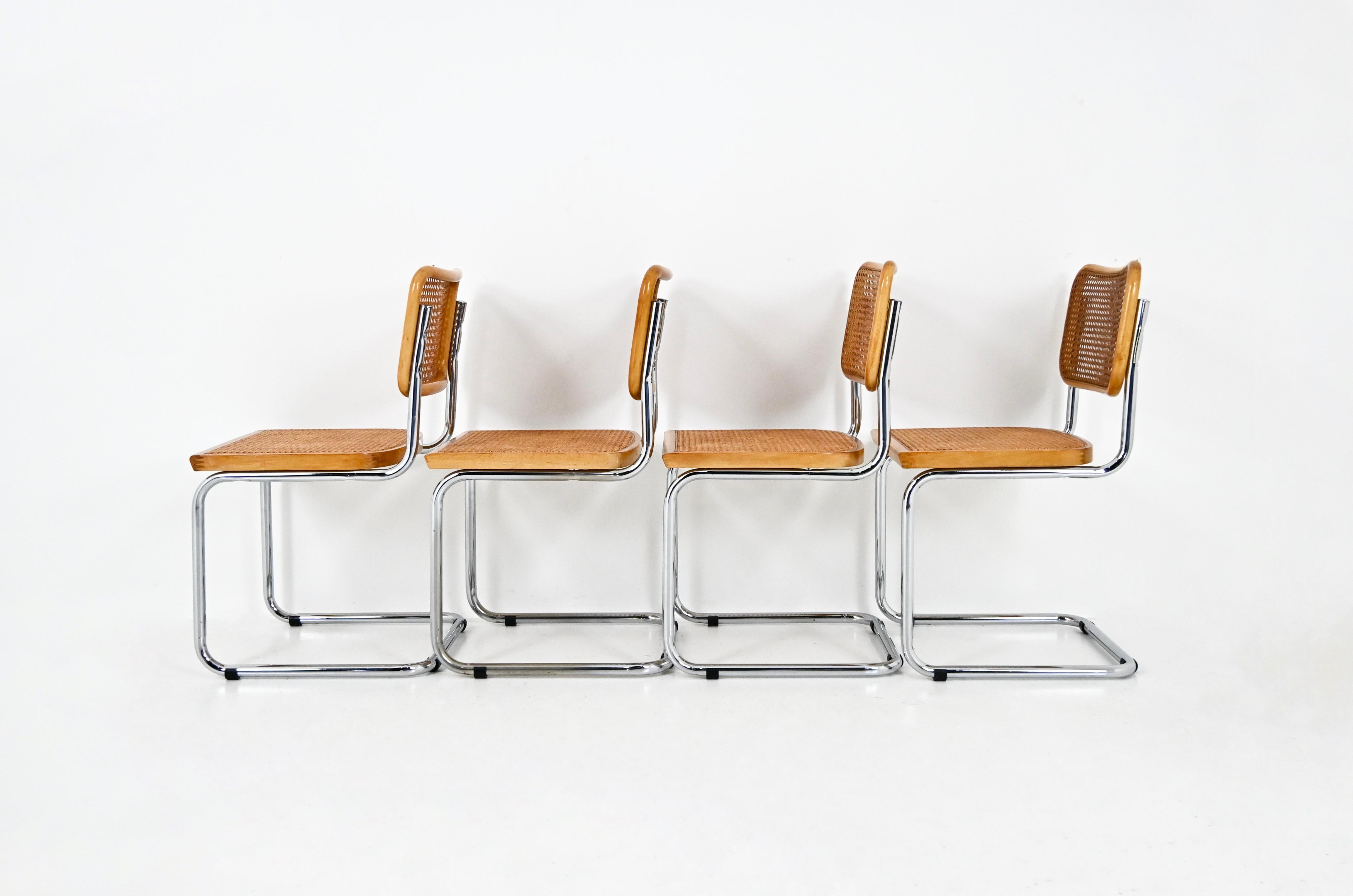 Metal Dining Chairs Style B32 by Marcel Breuer, Set of 4 For Sale