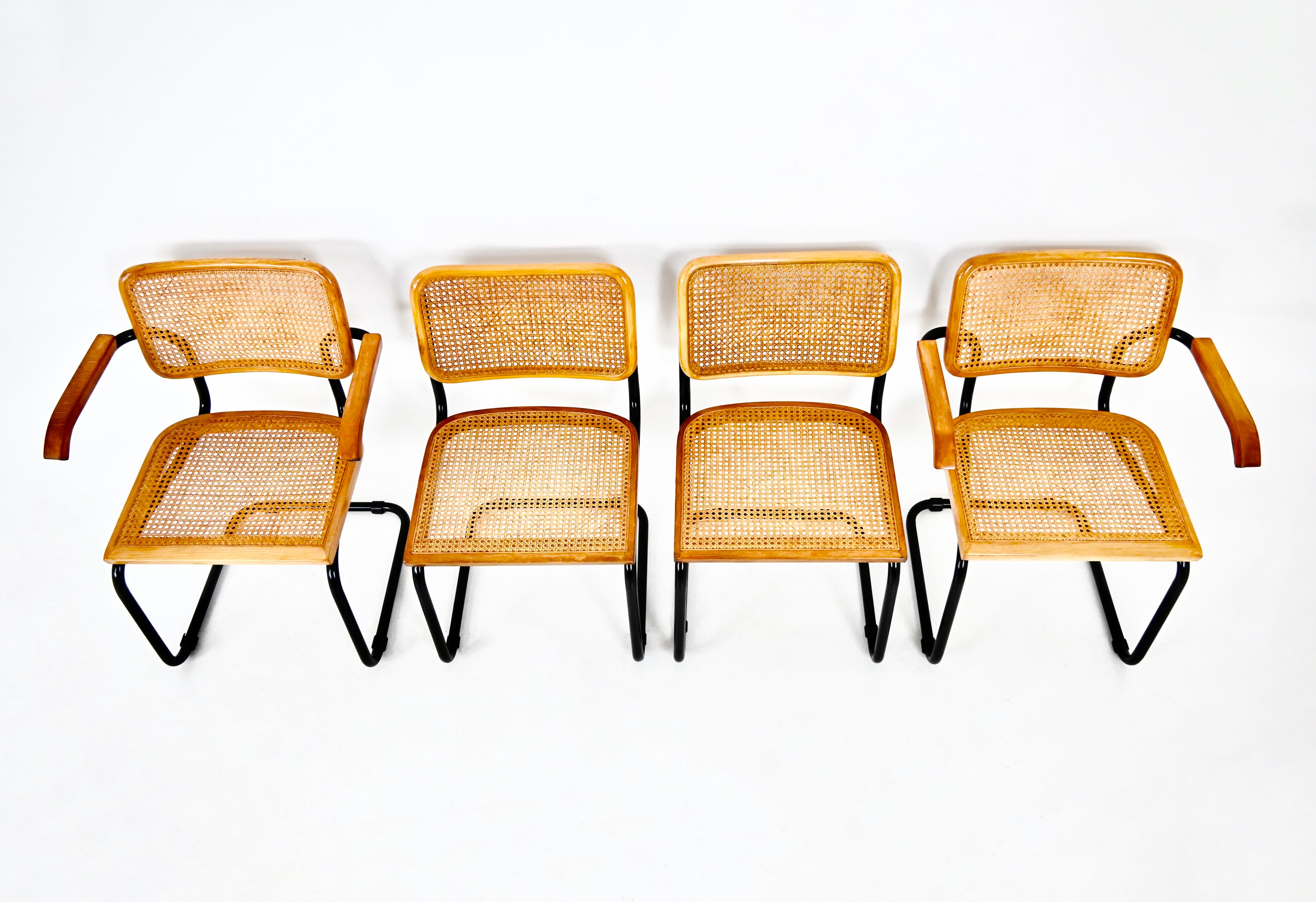 Sedie da pranzo stile B32 di Marcel Breuer, set di 4 pezzi in vendita 1