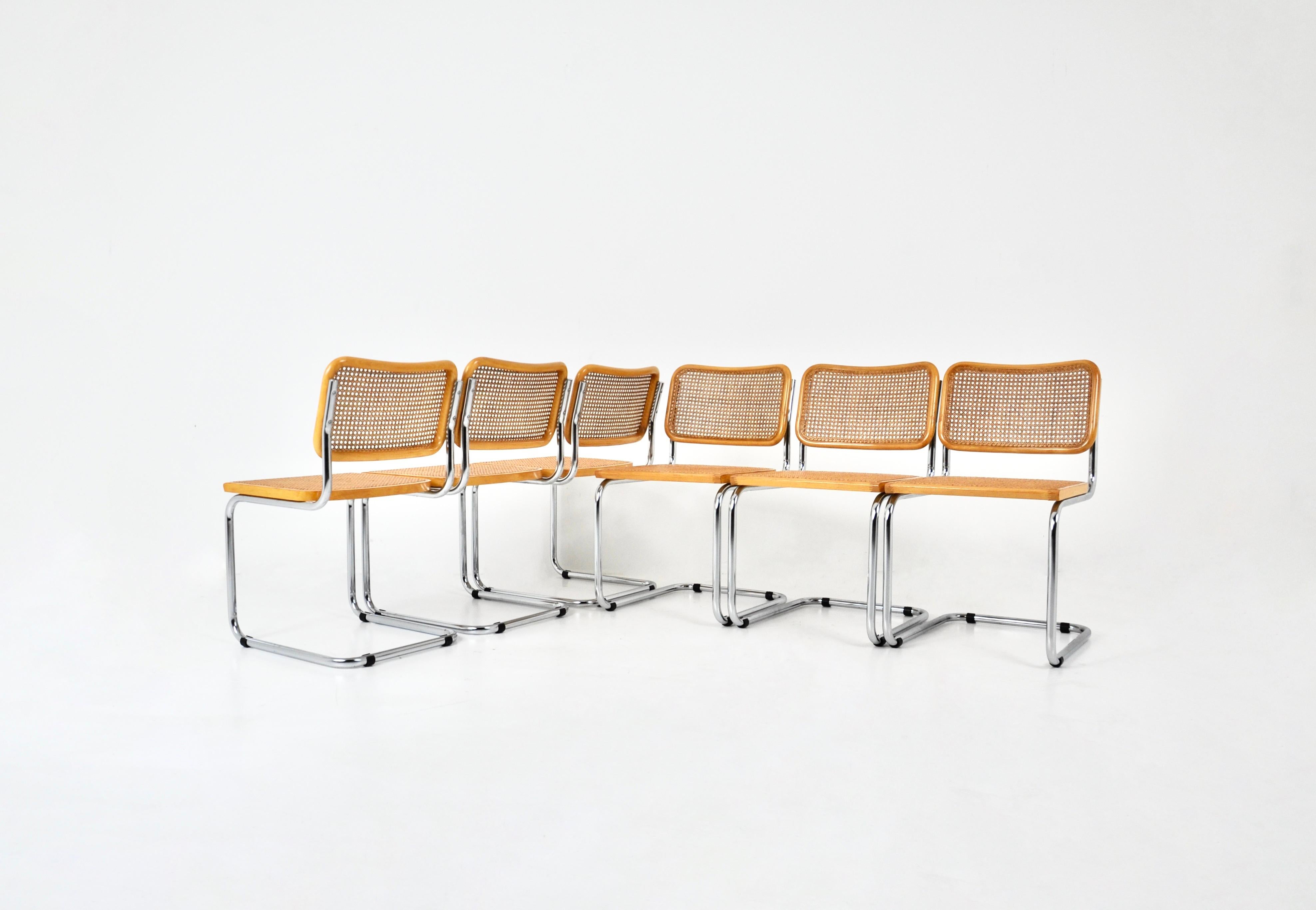 Set of 6  chairs in metal, wood and rattan. Seat height: 46 cm. Wear due to time and age of the chairs. 
FOR SHIPPING, REQUEST US FOR RECEIVE THE BEST PRICE
