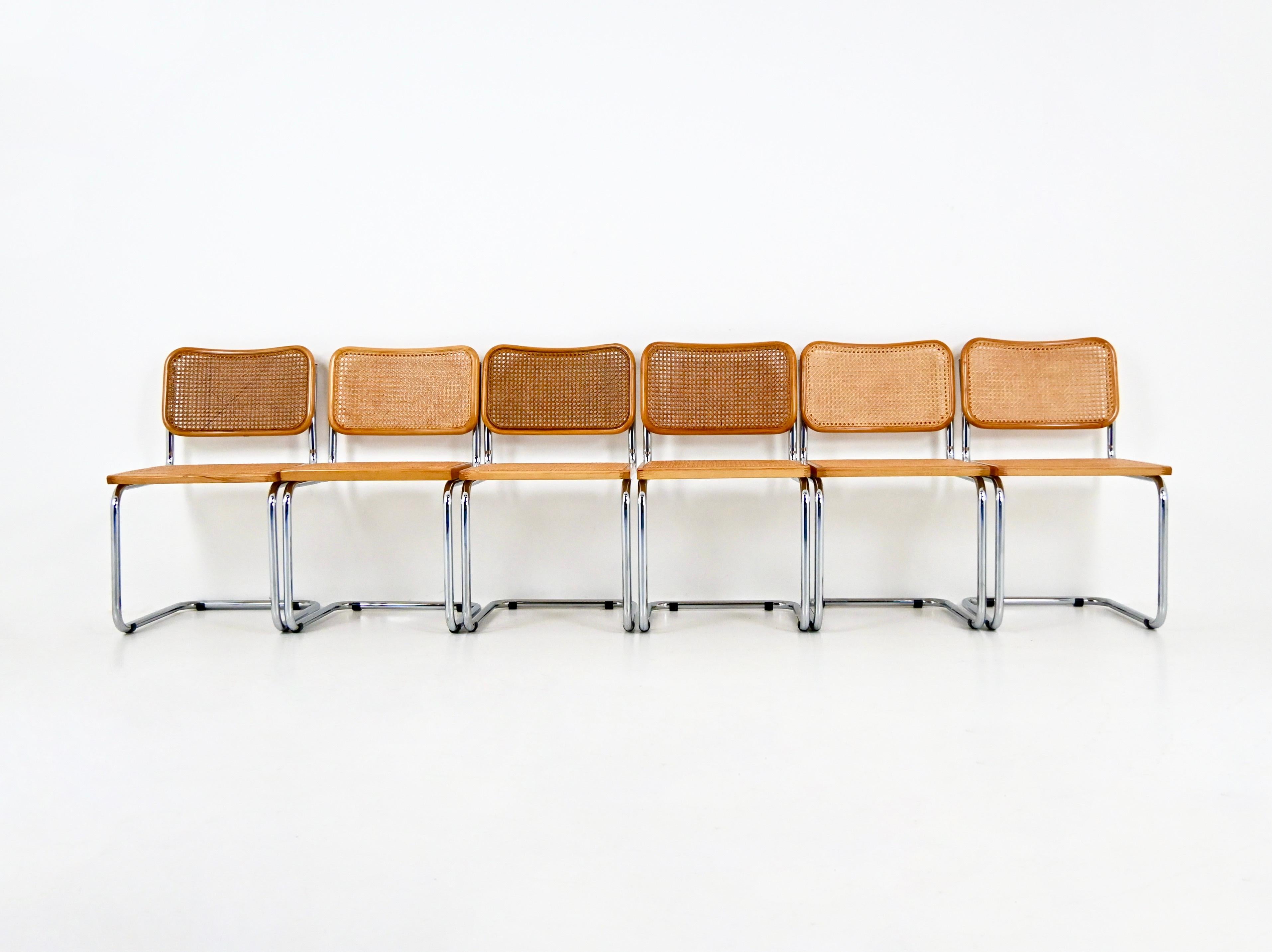 italien Chaises de salle à manger style B32 par Marcel Breuer, lot de 6 en vente