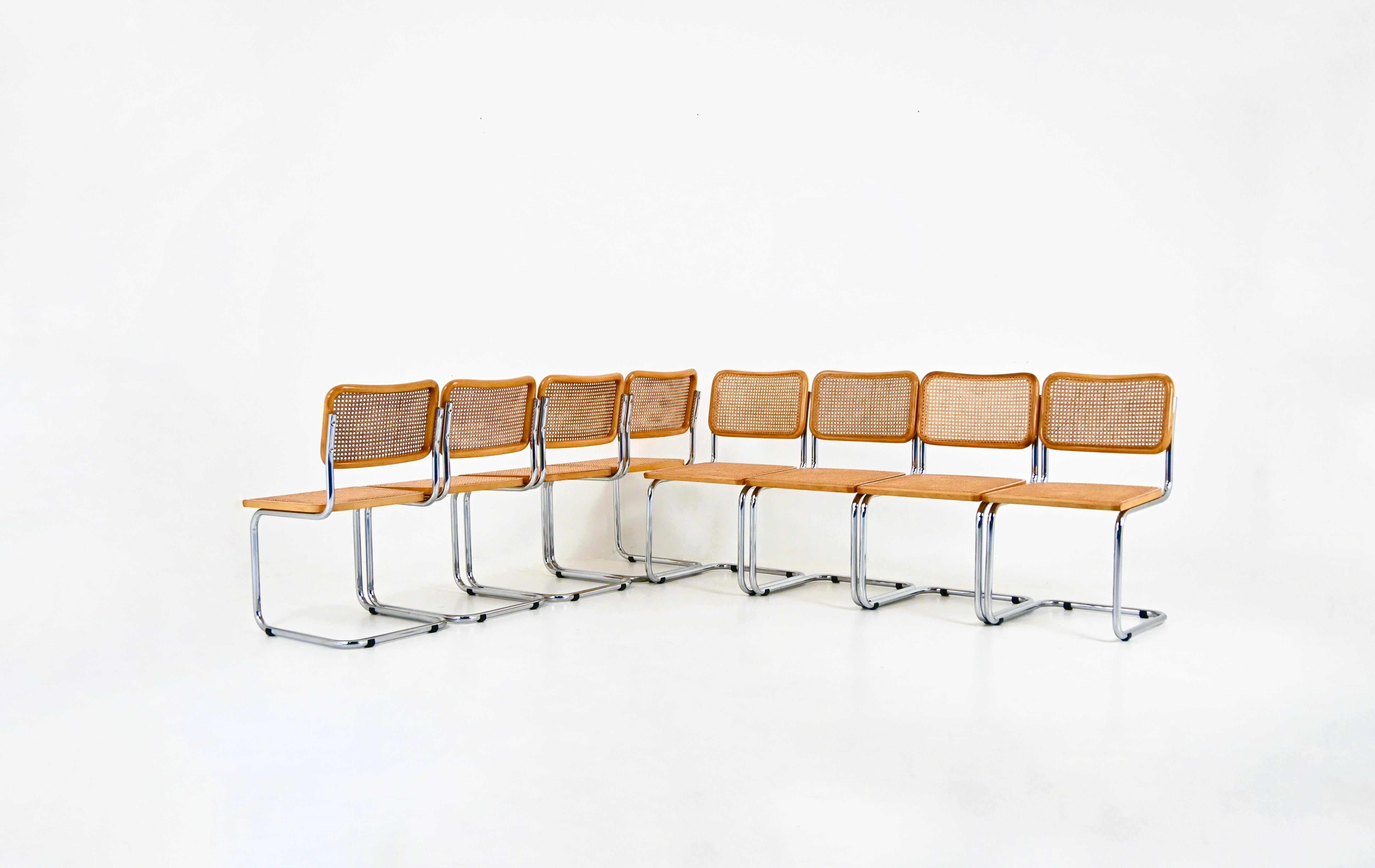 italien Chaises de salle à manger style B32 de Marcel Breuer, ensemble de 8 pièces en vente