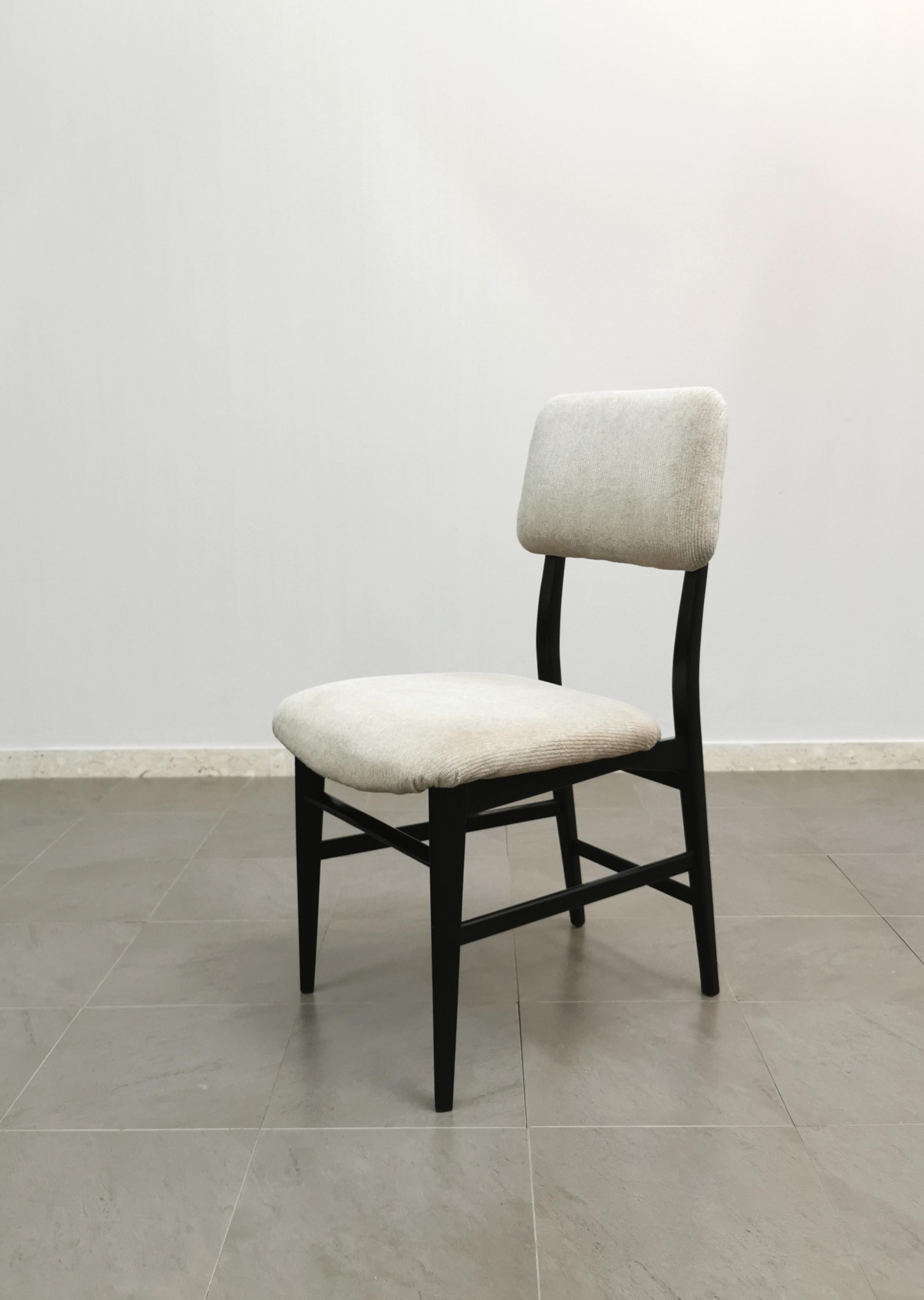Dining Chairs Wood Velvet Edmondo Palutari for Dassi Midcentury 1950s Set of 4 For Sale 1
