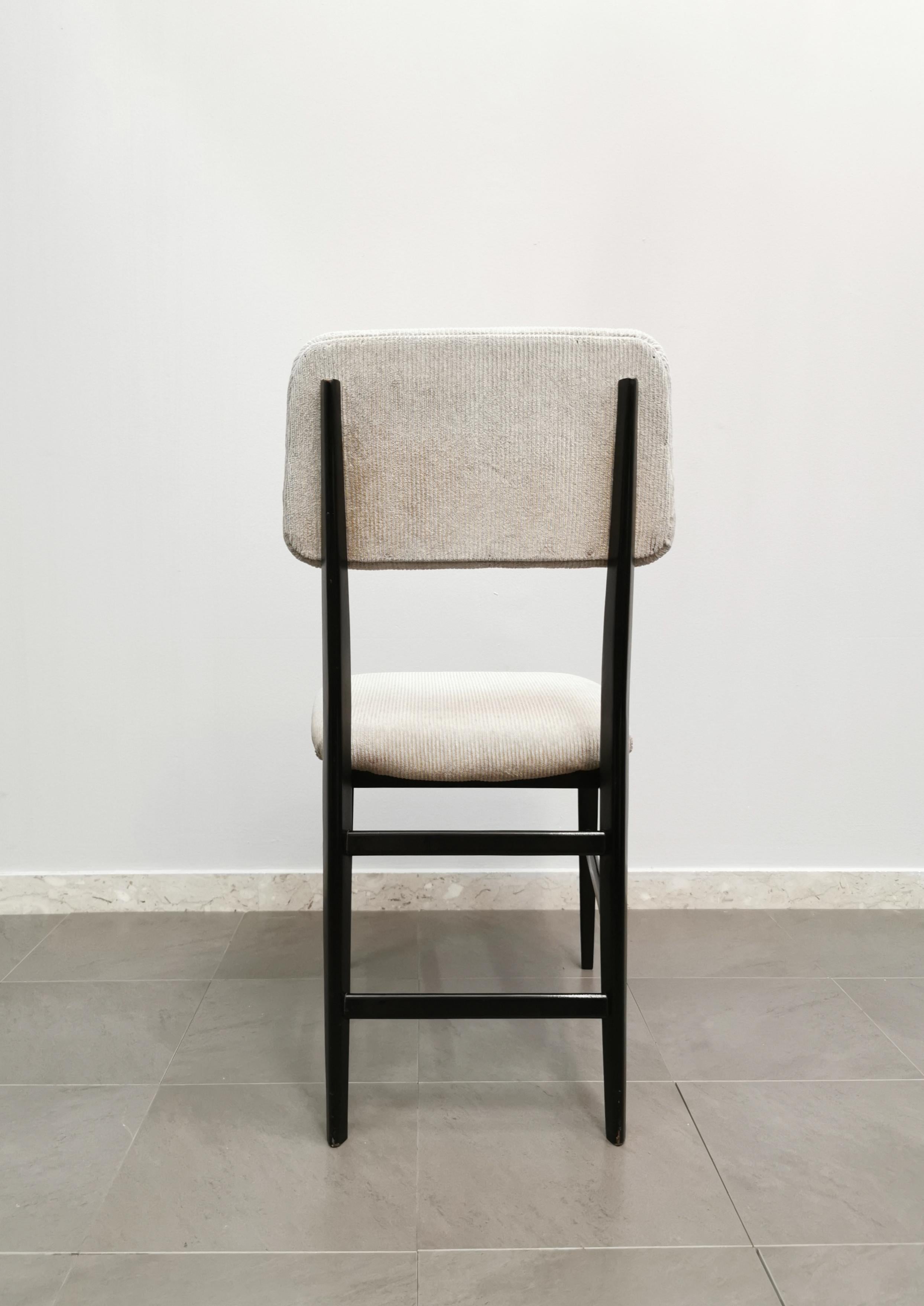 Dining Chairs Wood Velvet Edmondo Palutari for Dassi Midcentury 1950s Set of 4 For Sale 3