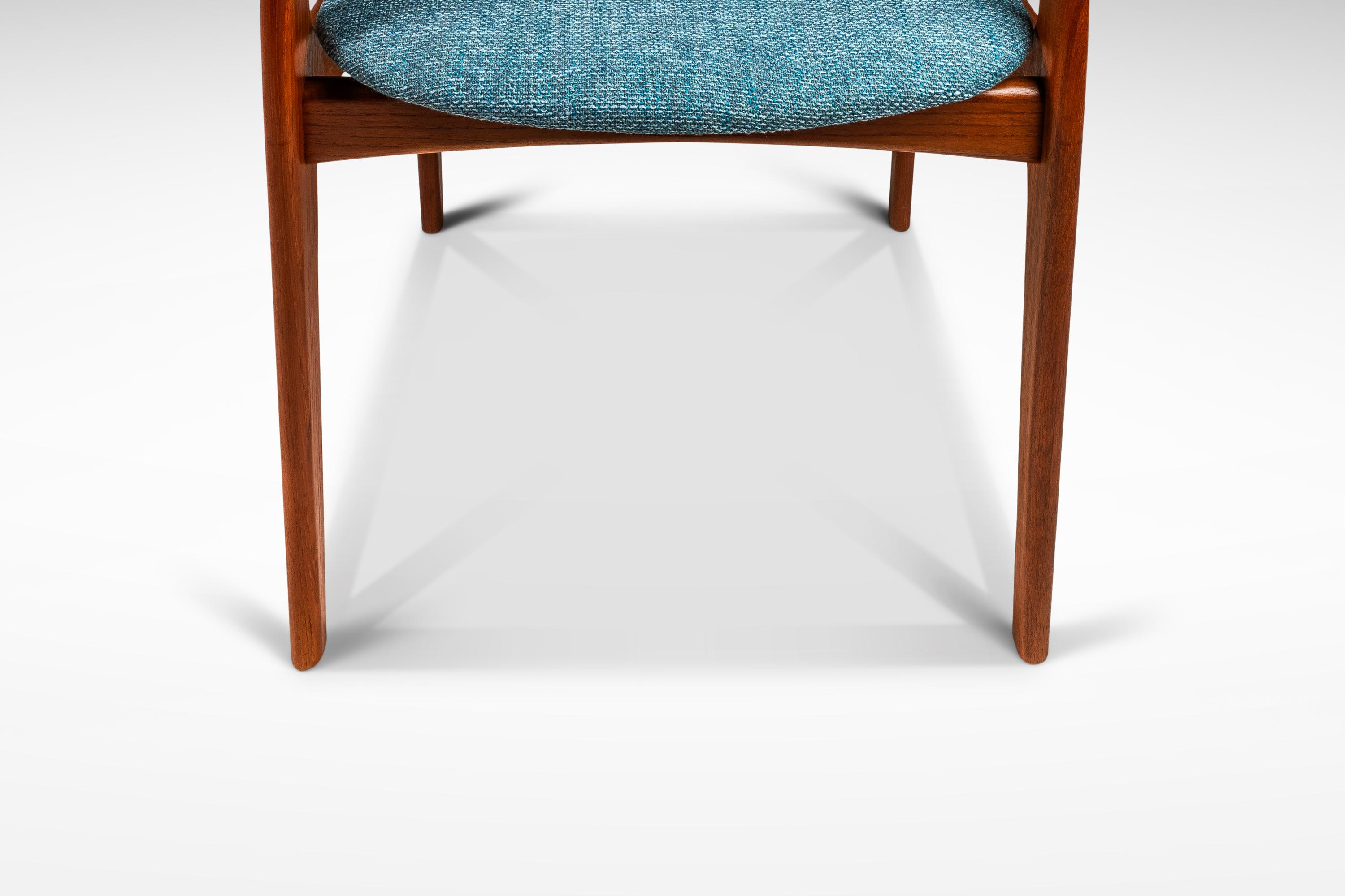 Chaise de salle à manger/de bureau/chaise en teck massif et nouveau tissu d'ameublement de Benny Linden, vers 1980 en vente 11