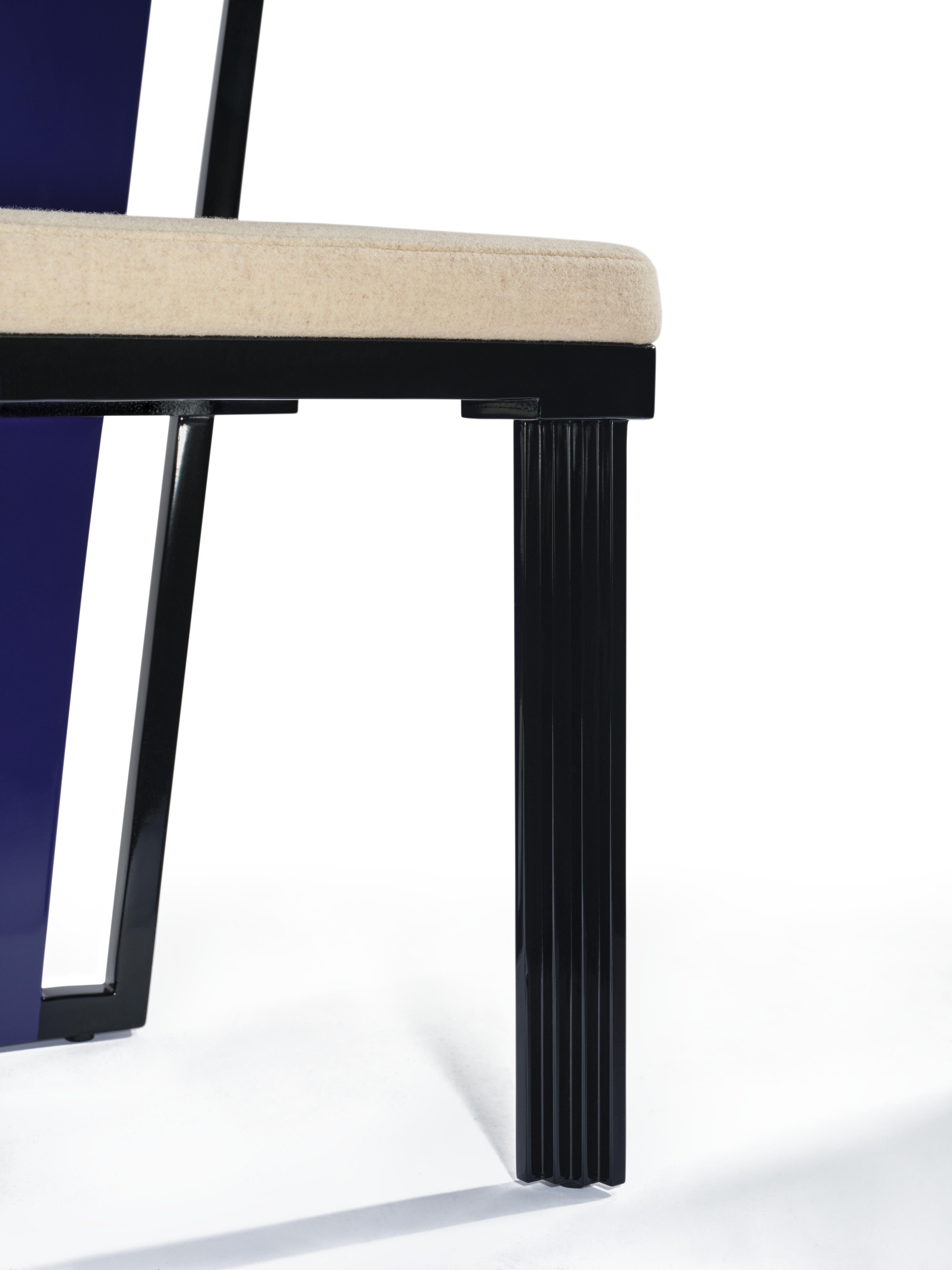 Sedia a ventaglio da pranzo in legno laccato, conchiglie e imbottitura in lana di Artempo in vendita 1