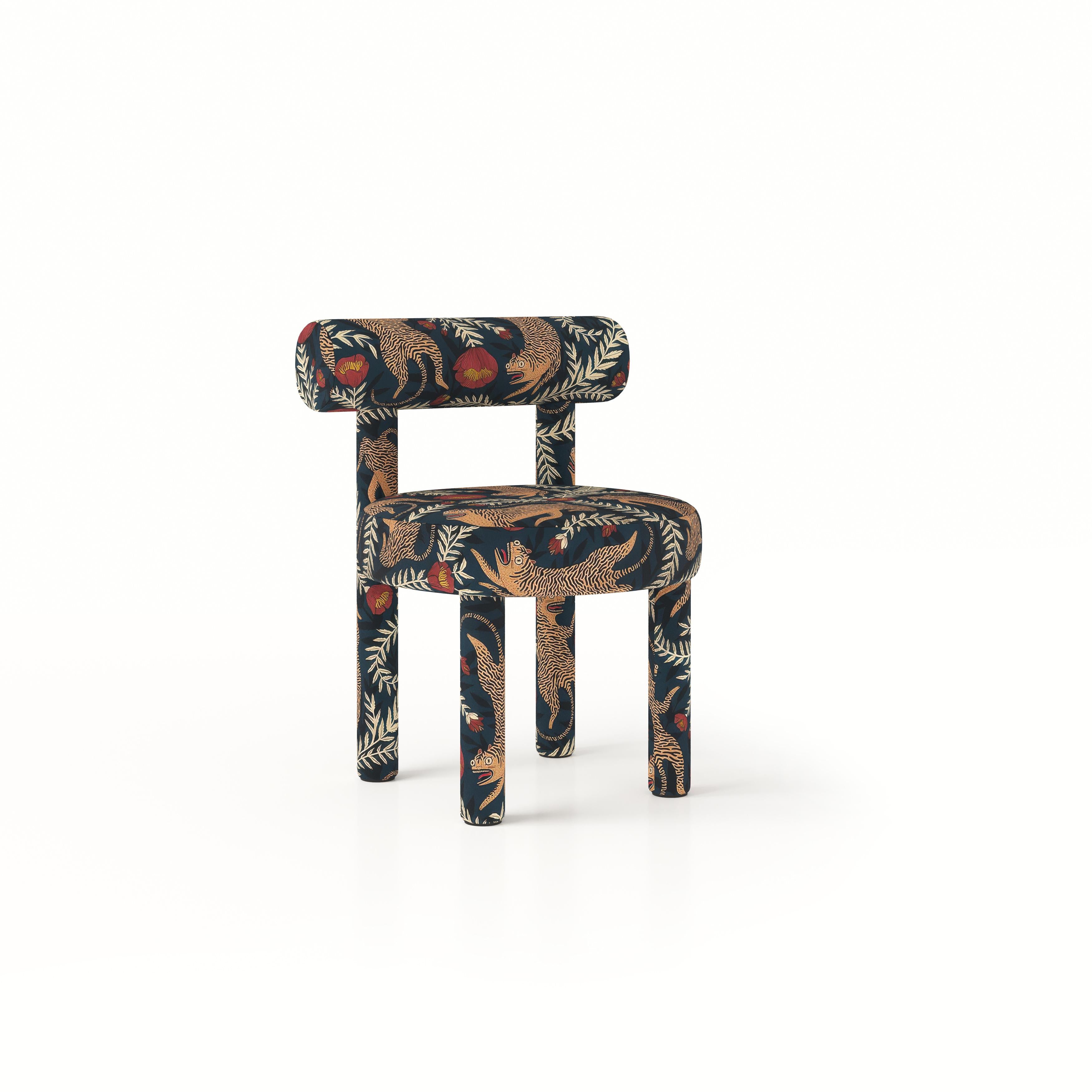 Dining Gropius Chair CS1 Artistry Edition in Patience & Gough velvet by Noom im Angebot 11
