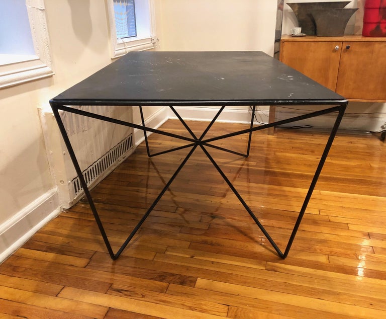 Mid-20th Century Dining or Center Table Attributed to Darrell Landrum for Avard, USA, 1950s For Sale
