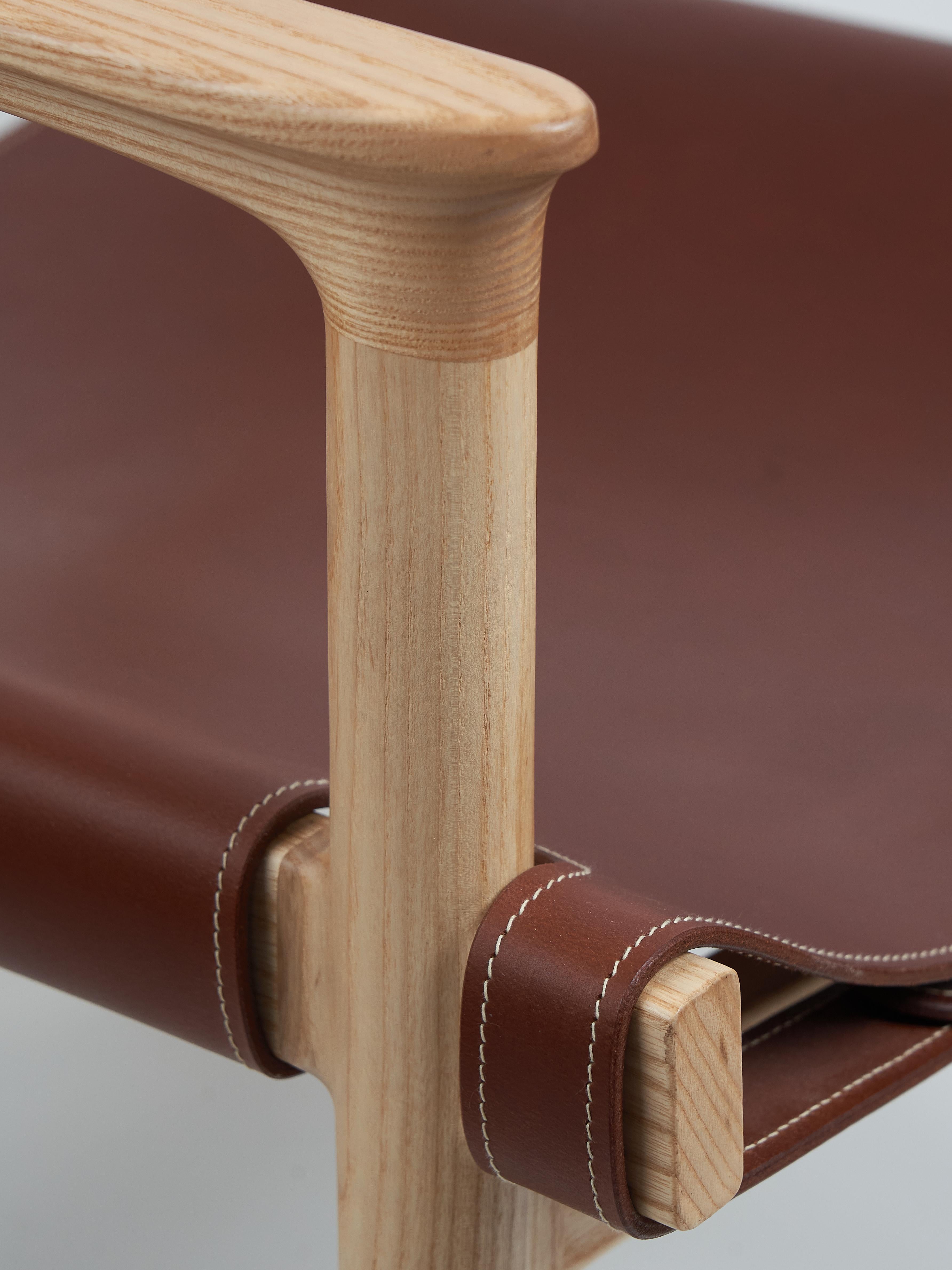 Dining room chair in ash with the sling leather seat For Sale 3