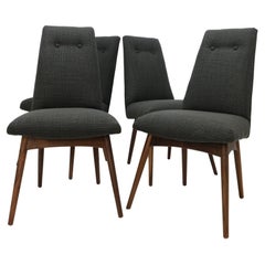 Sillas de comedor de Adrian Pearsall