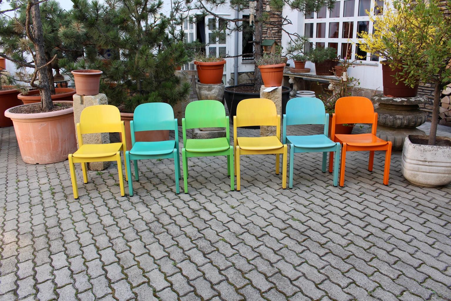 Dining Chairs Vintage Multi-color Beech Pop Art Set of Six, circa 1980 For Sale 10