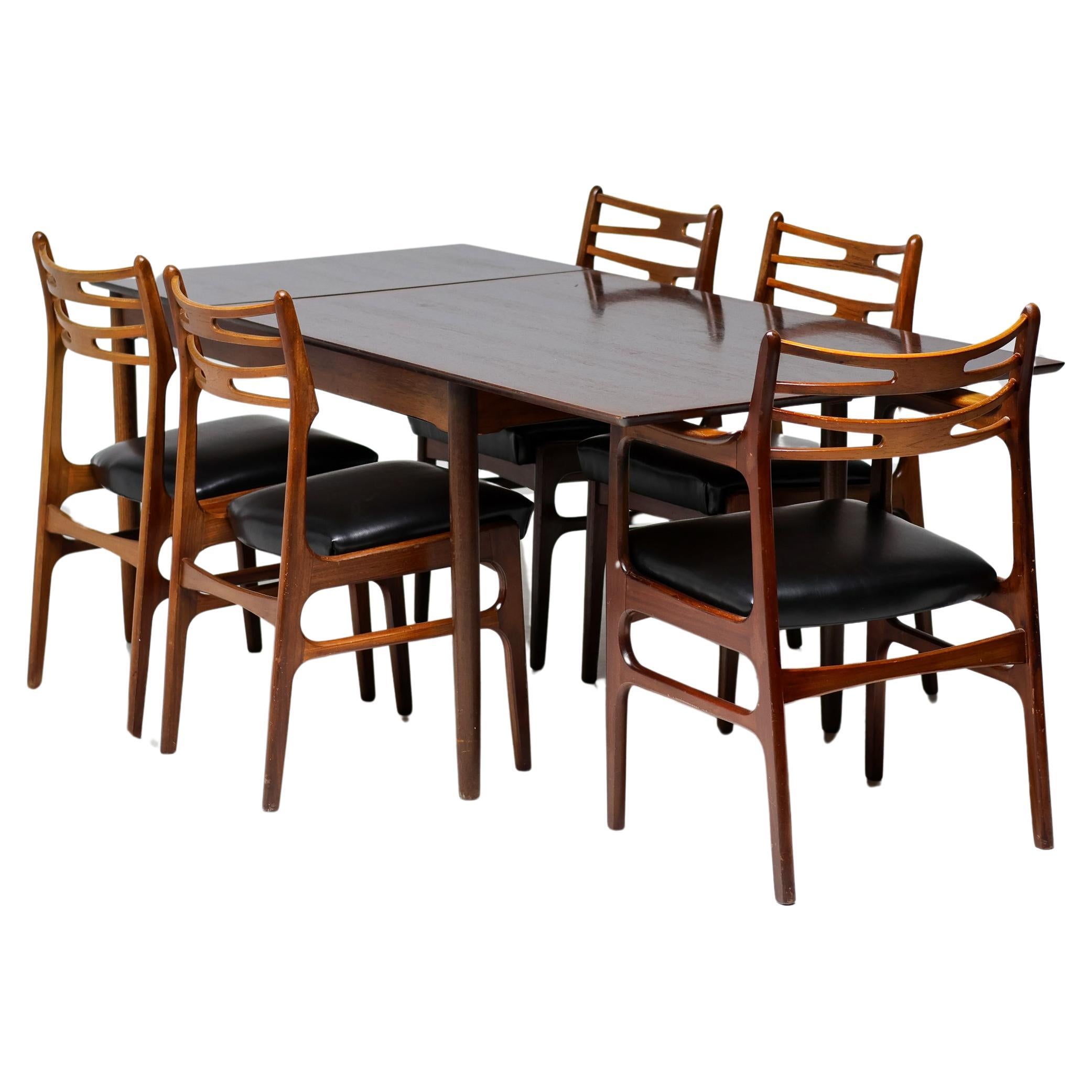 Dining Room Set by Johannes Andersen For Sale