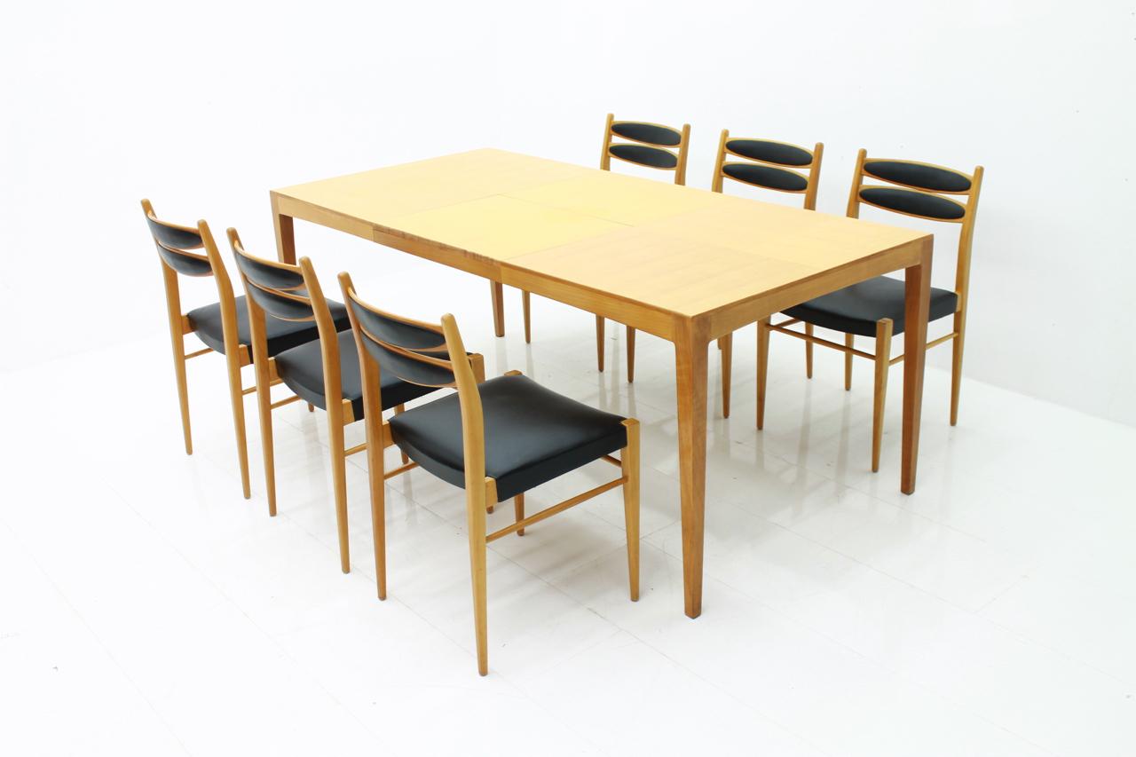 Dining Room Set with Six Chairs in Cherrywood and Black Leather, 1957 For Sale 1