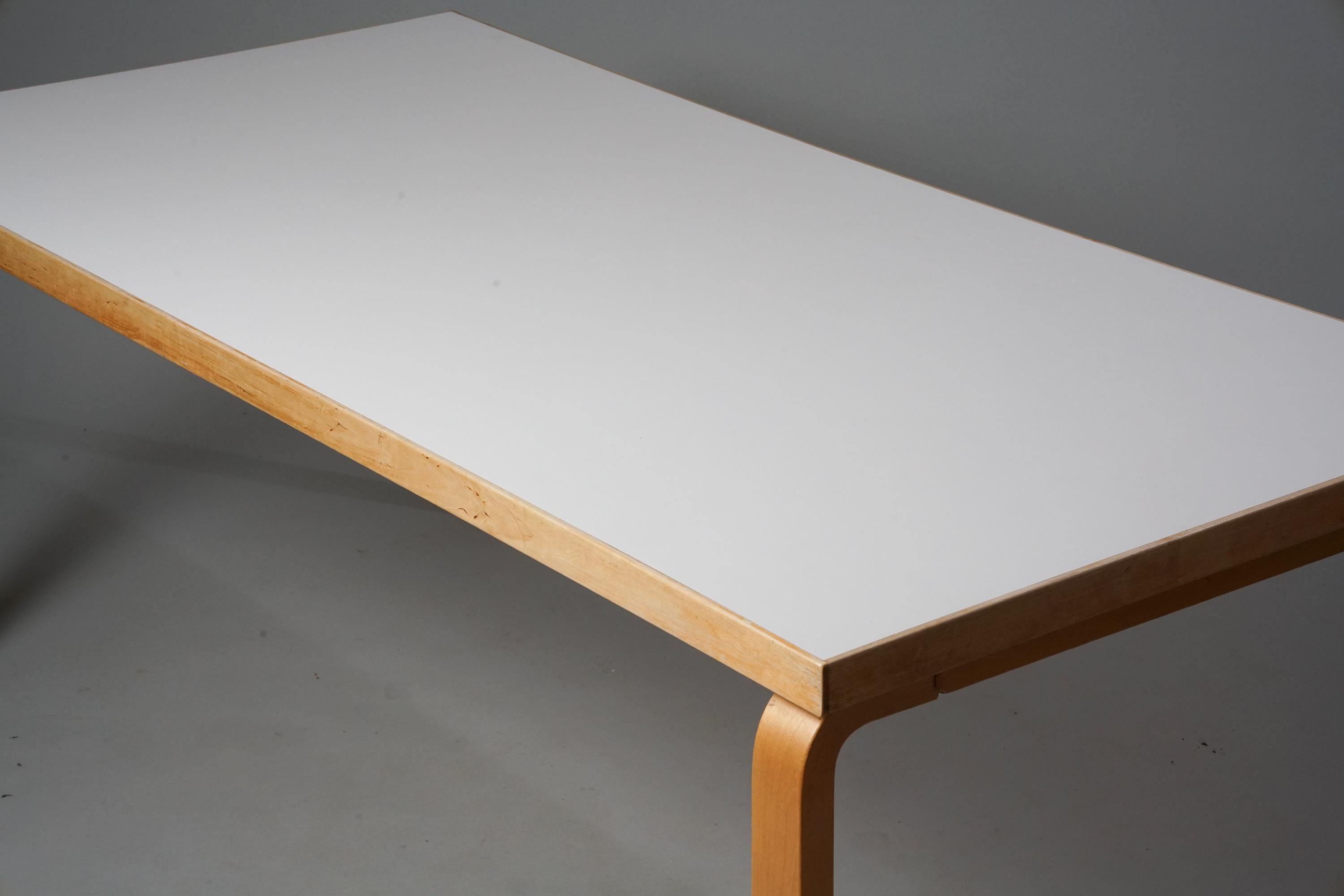 alvar aalto table