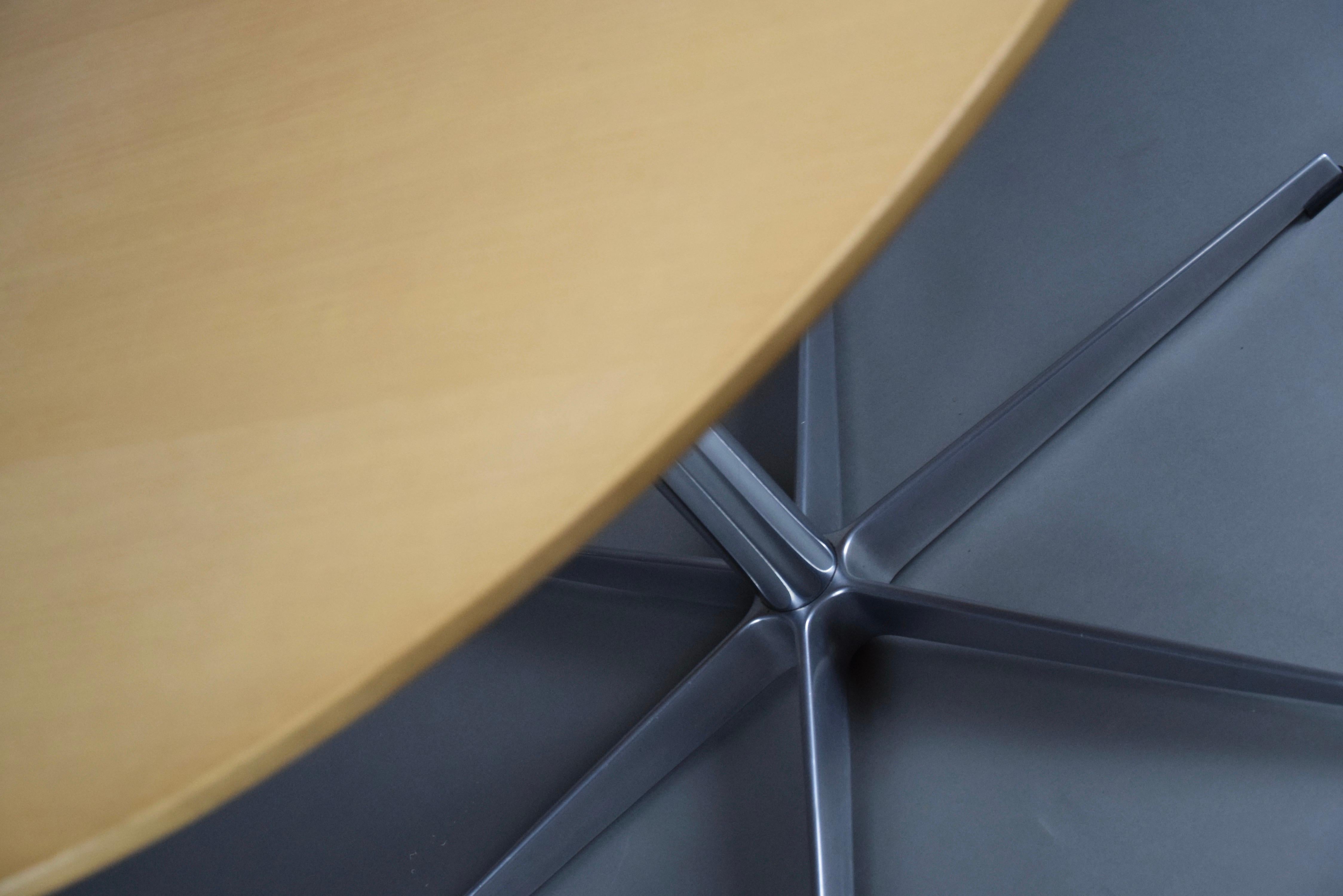 Danois Table de salle à manger Arne Jacobsen pour Fritz Hansen en vente
