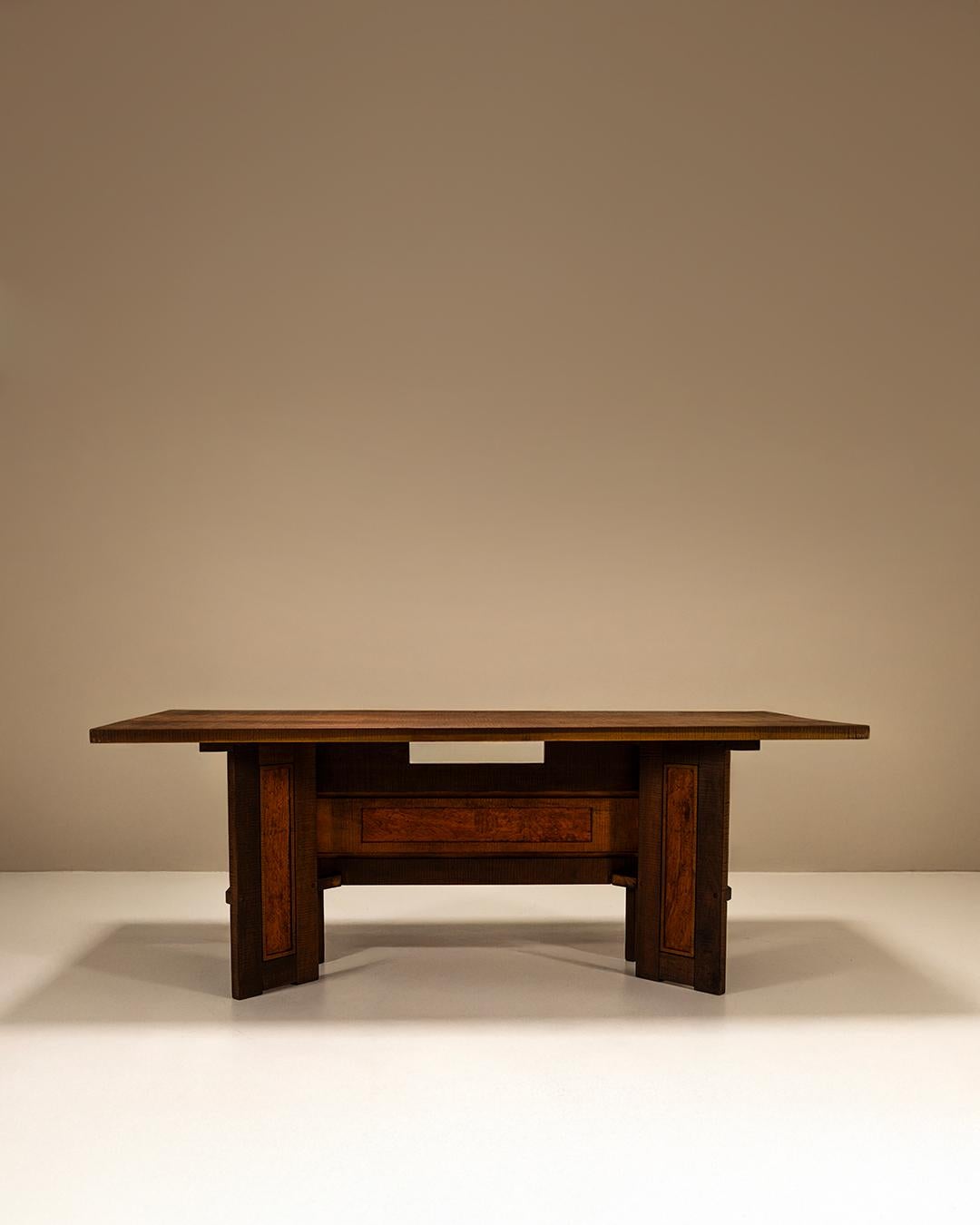 Mesa de comedor al estilo de Giuseppe Rivadossi, Italia Brutalista en venta