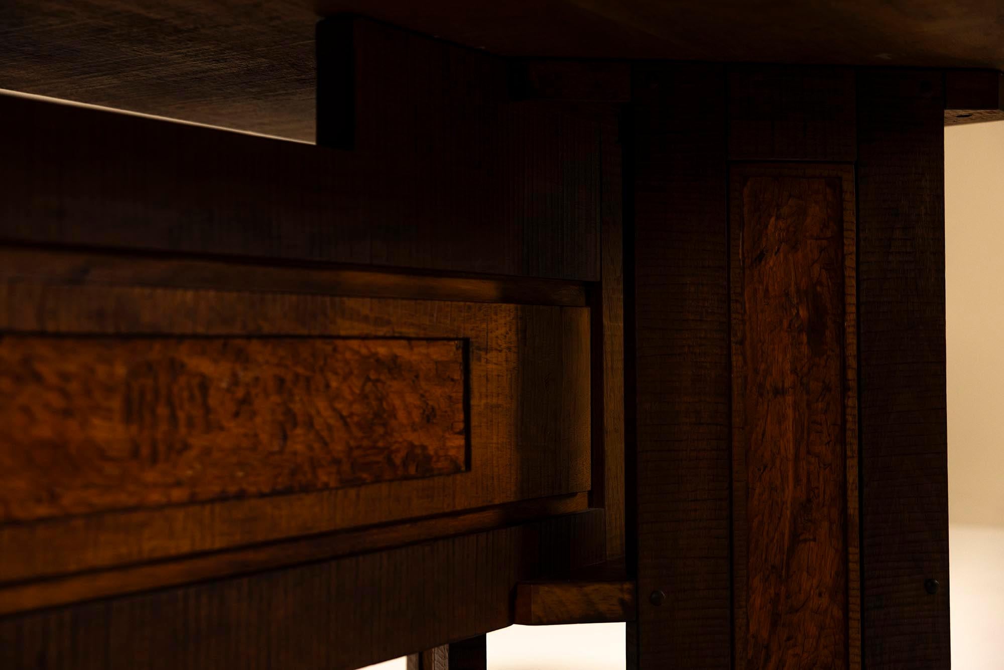 Mesa de comedor al estilo de Giuseppe Rivadossi, Italia Madera en venta